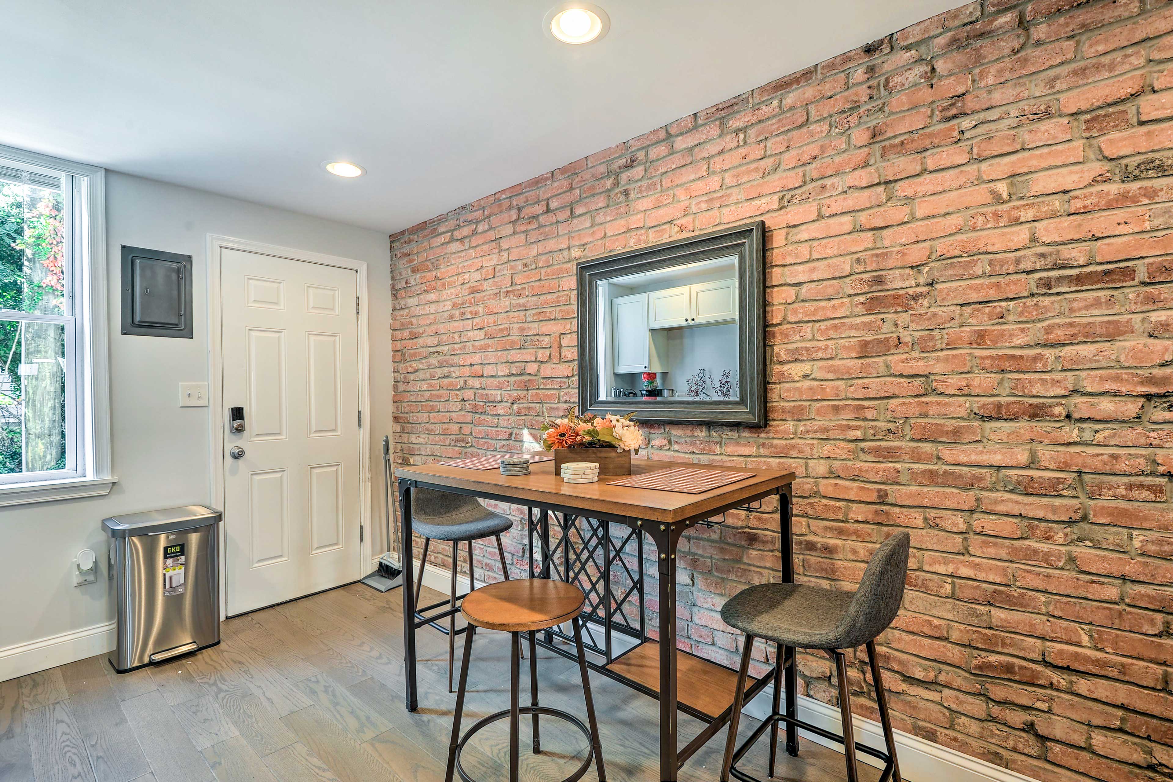 Central & Trendy Baltimore Townhome: Pets OK!