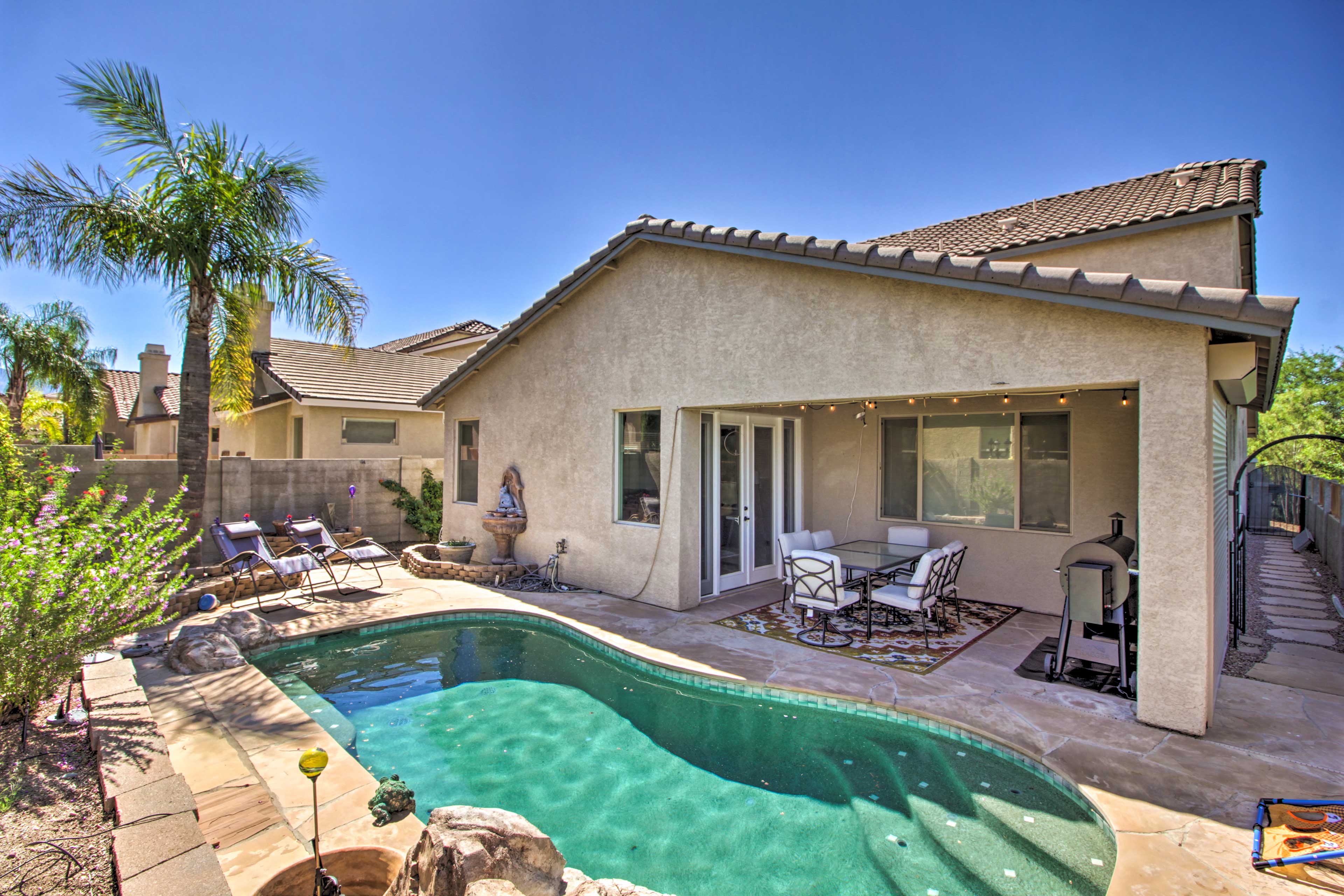 Property Image 1 - Golfer’s Paradise: Oro Valley Home w/ Pool!