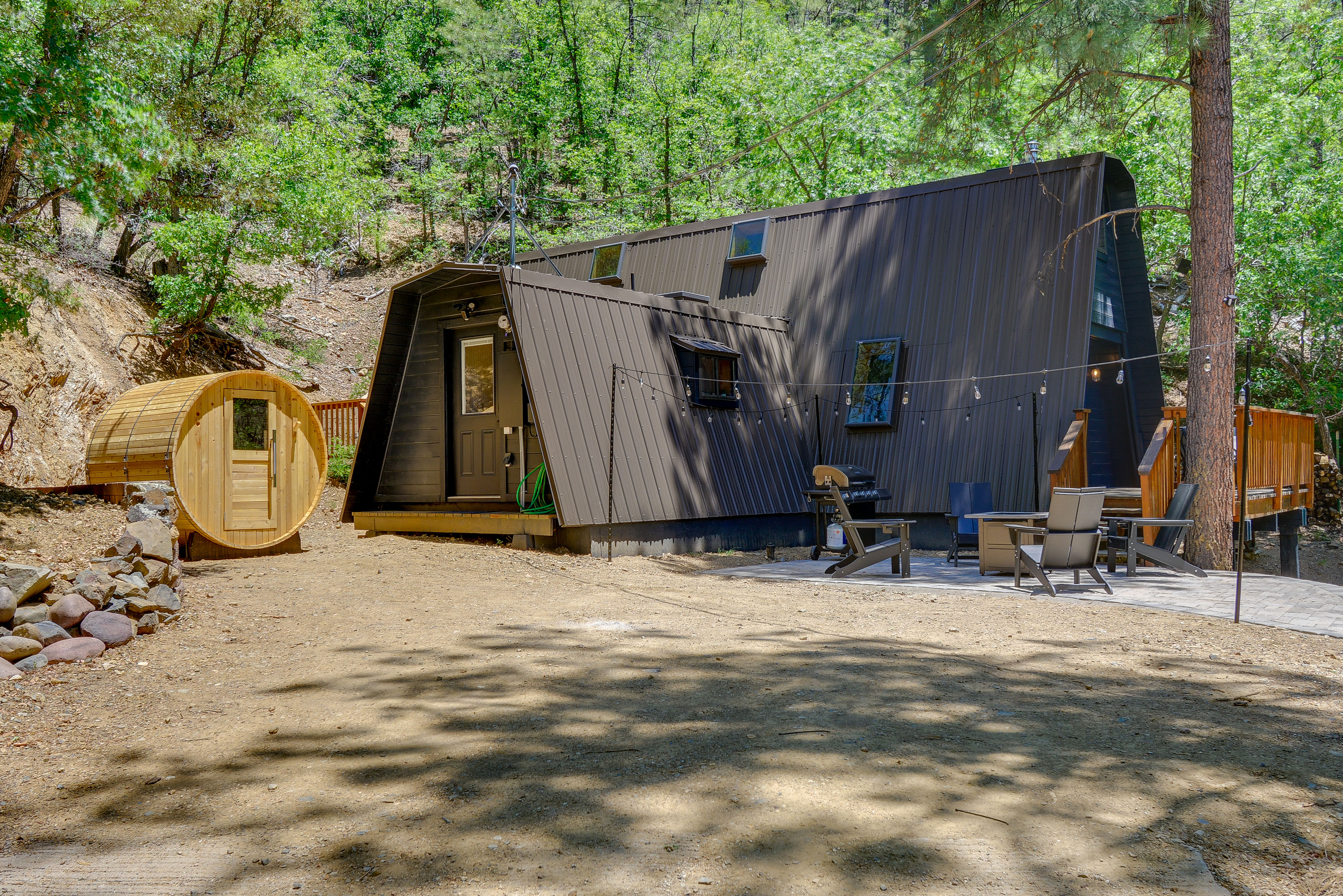 'The Hygge Hideaway' Cabin Near National Forest
