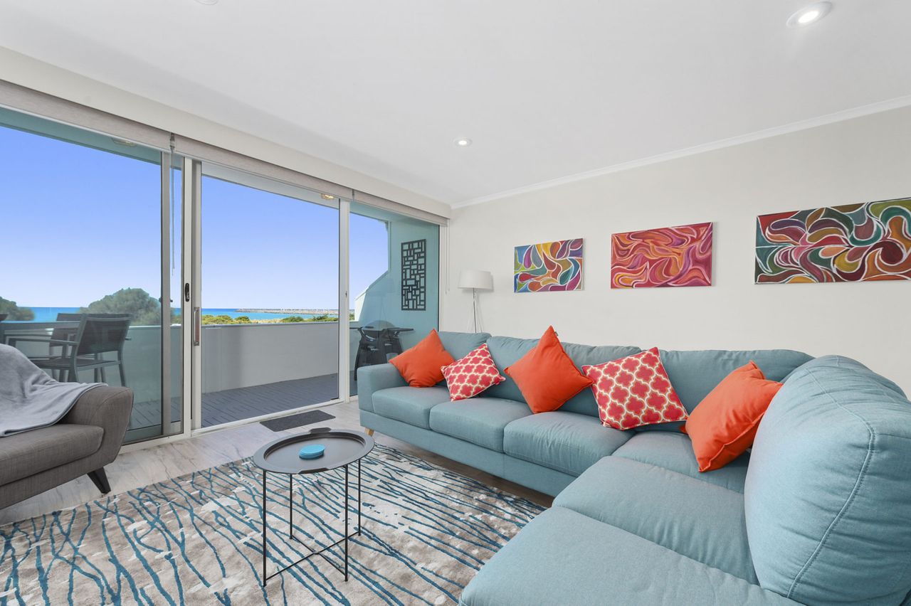 Property Image 1 - The Foreshore Apartment