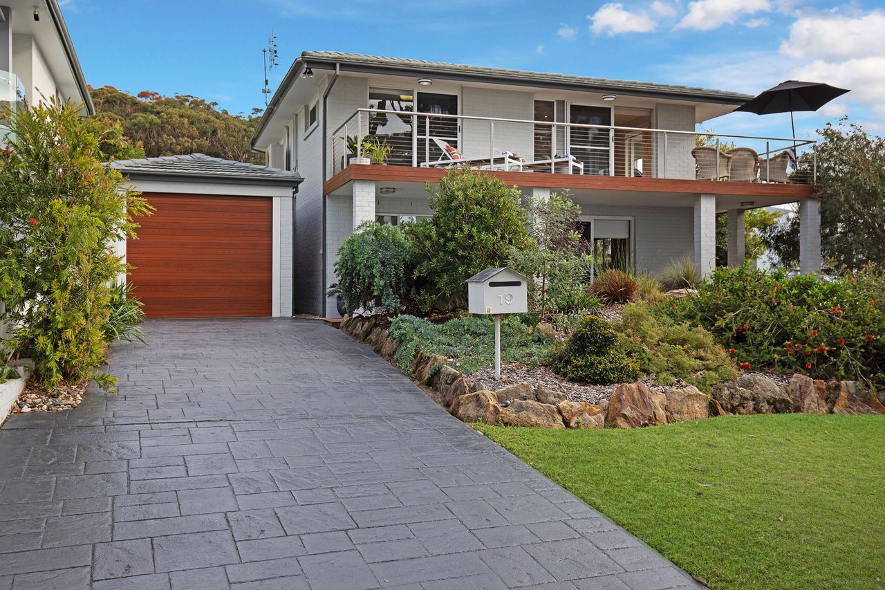Property Image 2 - Escape to Hyams Beach
