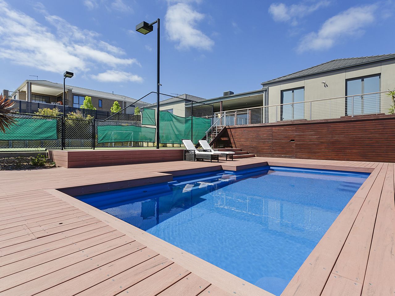 Property Image 2 - Outdoor Fun In The Sun - Swimming Pool and Tennis Court