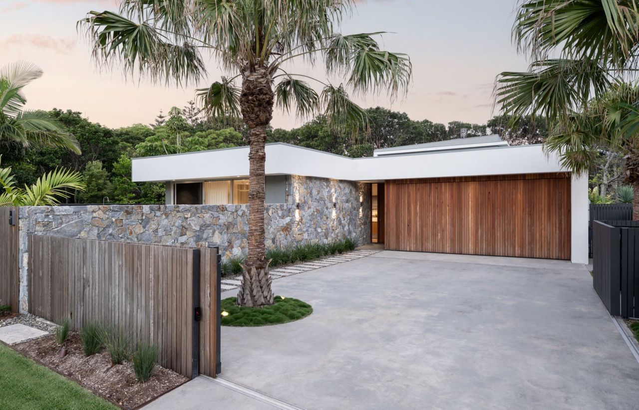 Property Image 2 - Modern Villa near Byron Bay with Large Pool 
