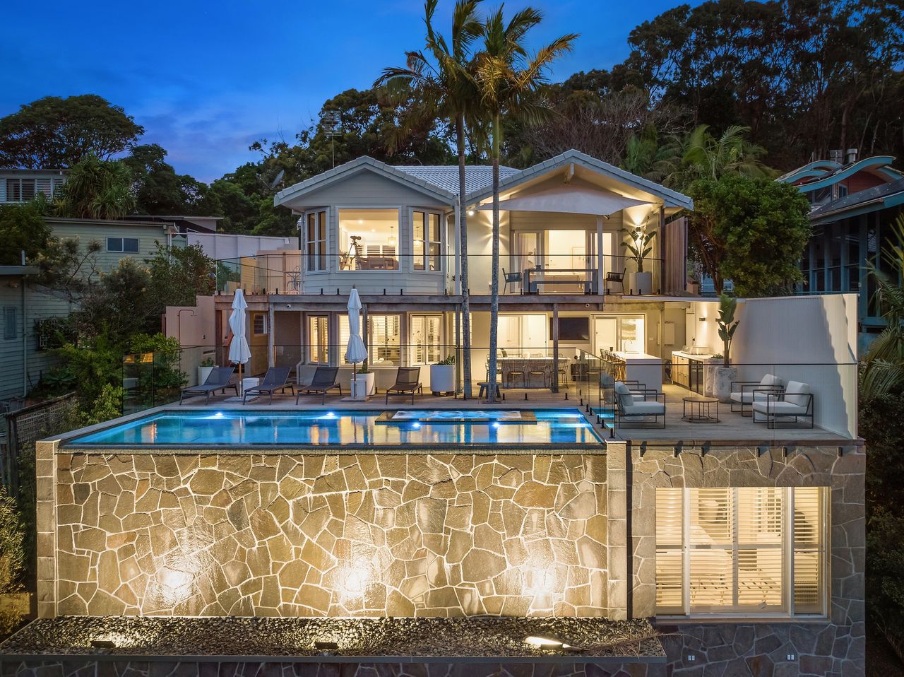 Property Image 2 - Six Bedroom Home with Ocean Views and Infinity Pool in Byron Bay