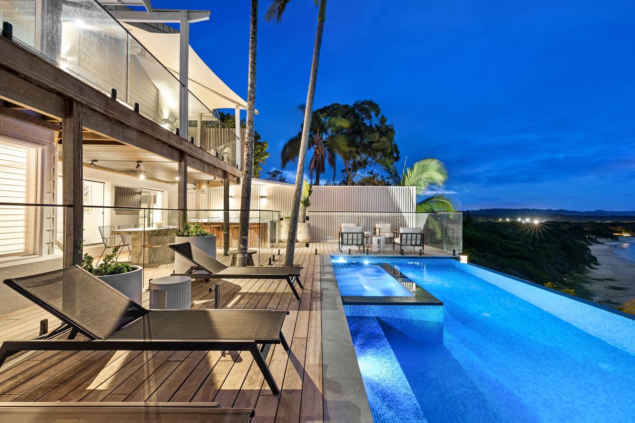 Property Image 1 - Six Bedroom Home with Ocean Views and Infinity Pool in Byron Bay