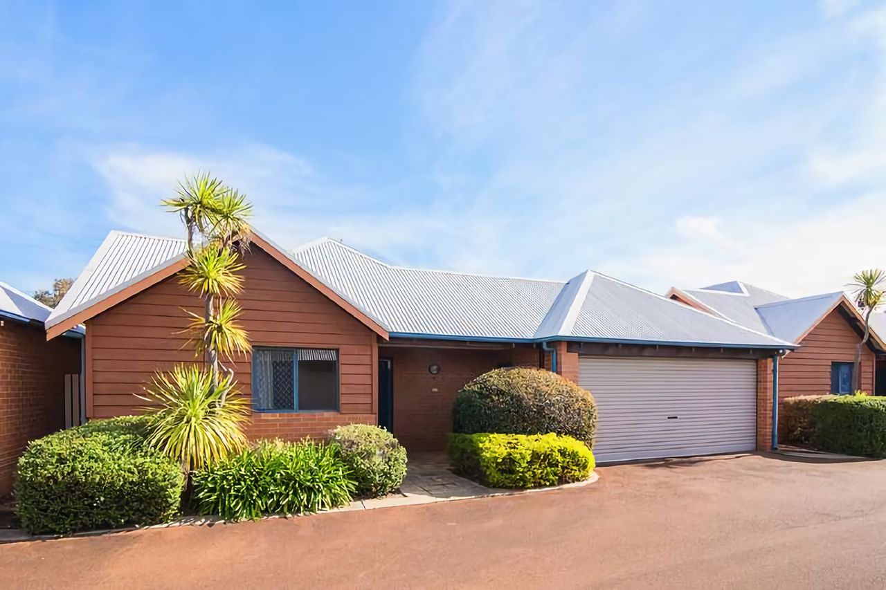 Property Image 1 - Old Dunsborough Holiday Home within Walking Distance from the Beach!