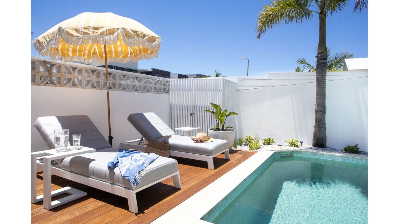 Property Image 1 - Pristine Holiday Home with Contemporary Interior and Saltwater Pool