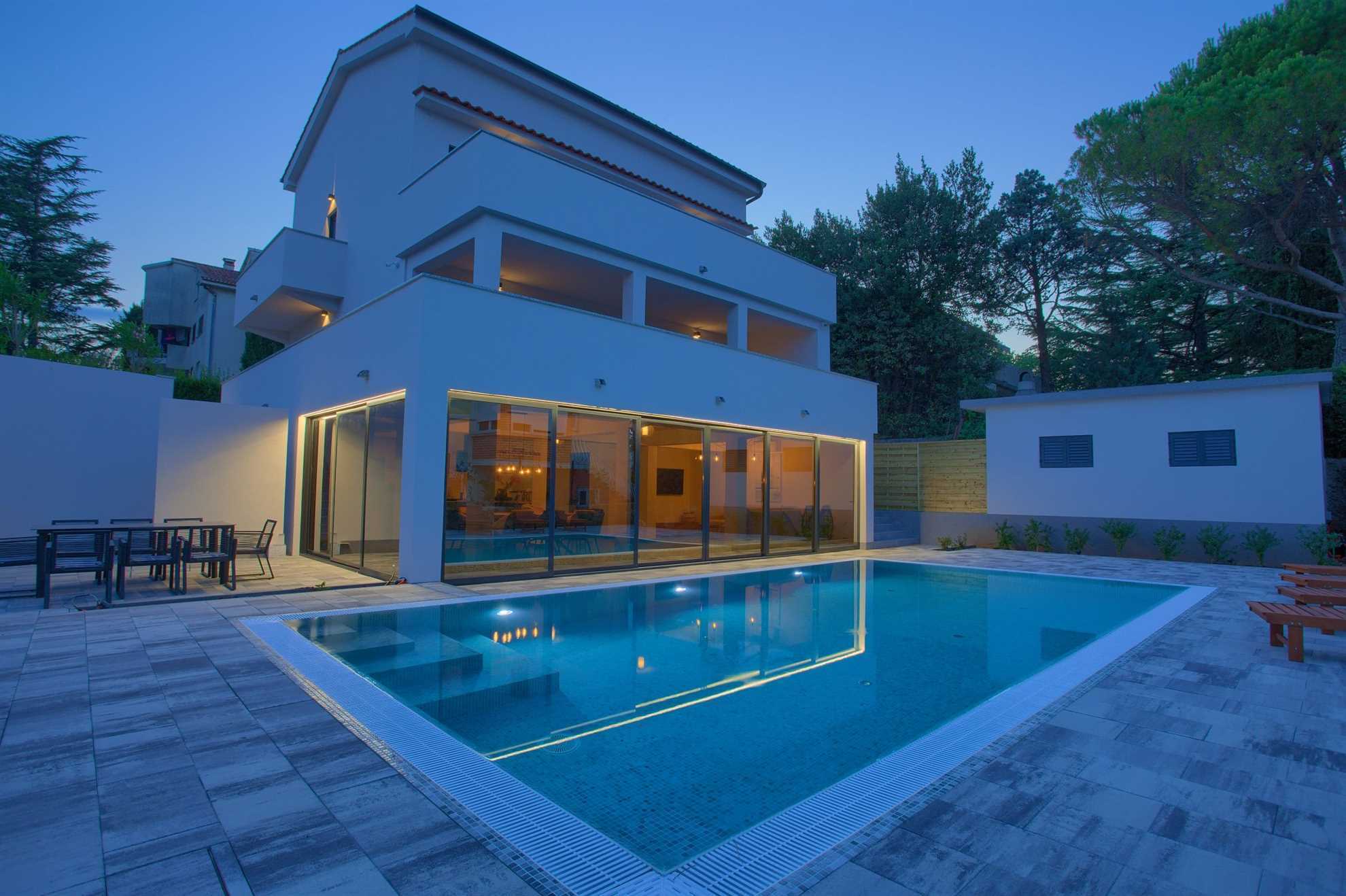 Property Image 1 - Stylish Charming Villa with Swimming Pool in Krk City Centre
