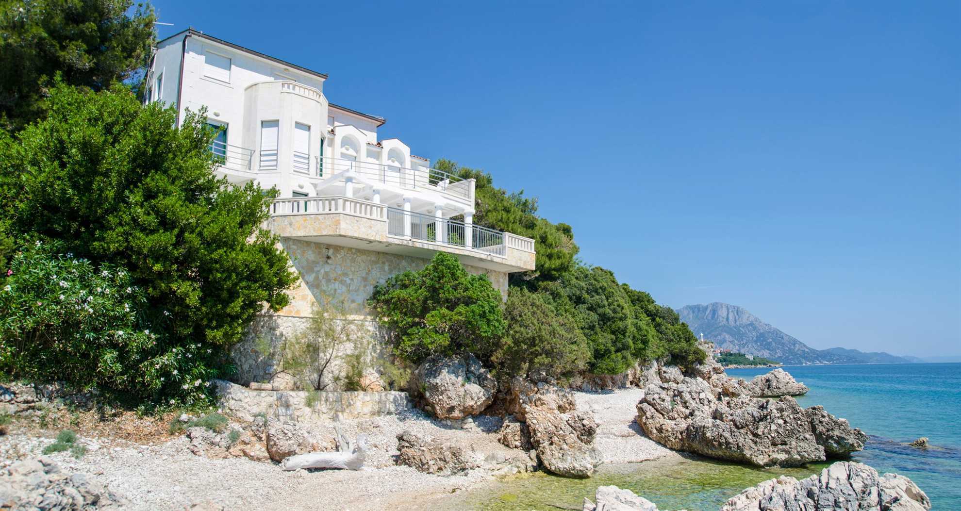 Property Image 2 - Serene Beautiful Villa with Breathtaking Seaviews