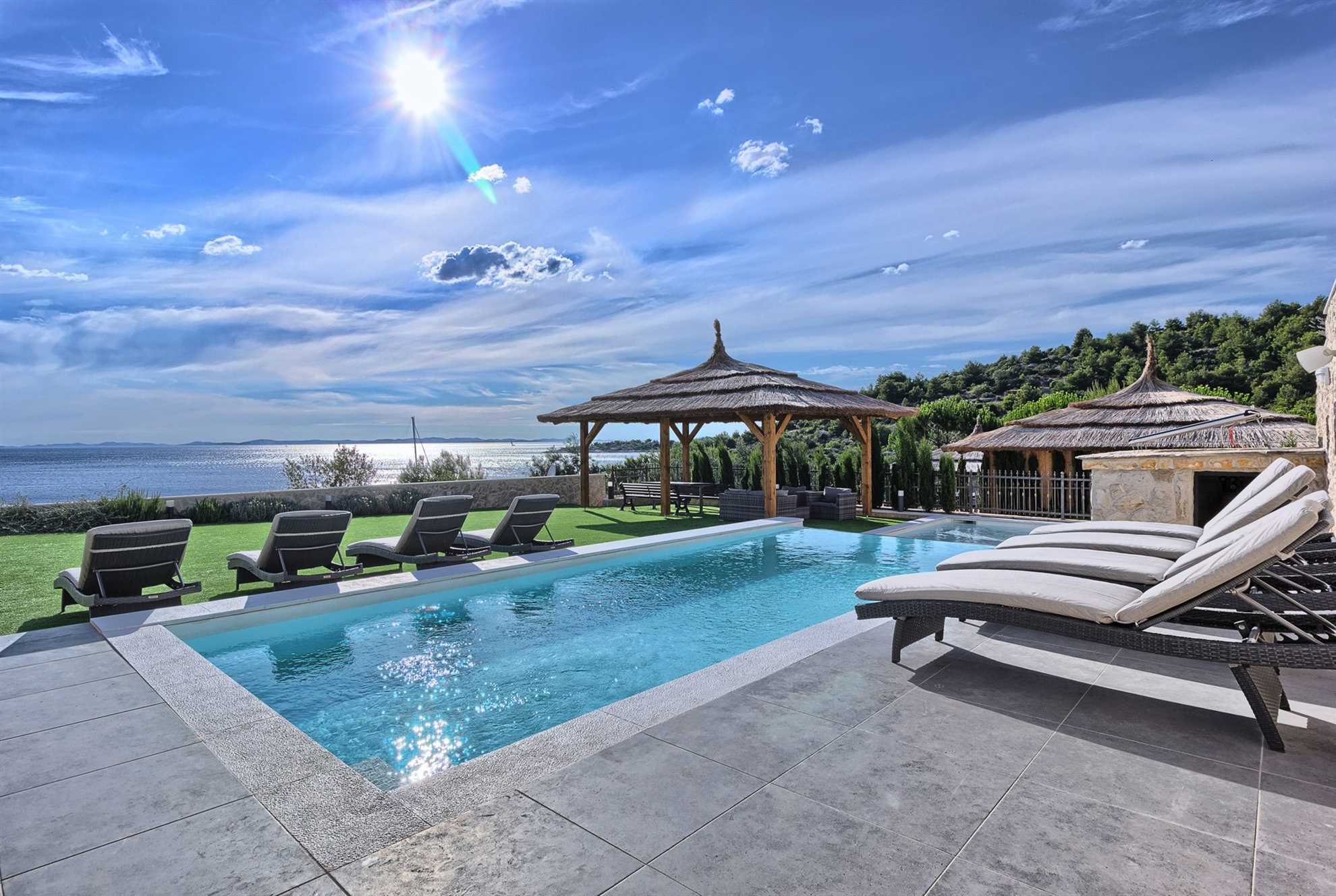 Property Image 2 - Beachfront Astonishing Stone Villa with Private Pool