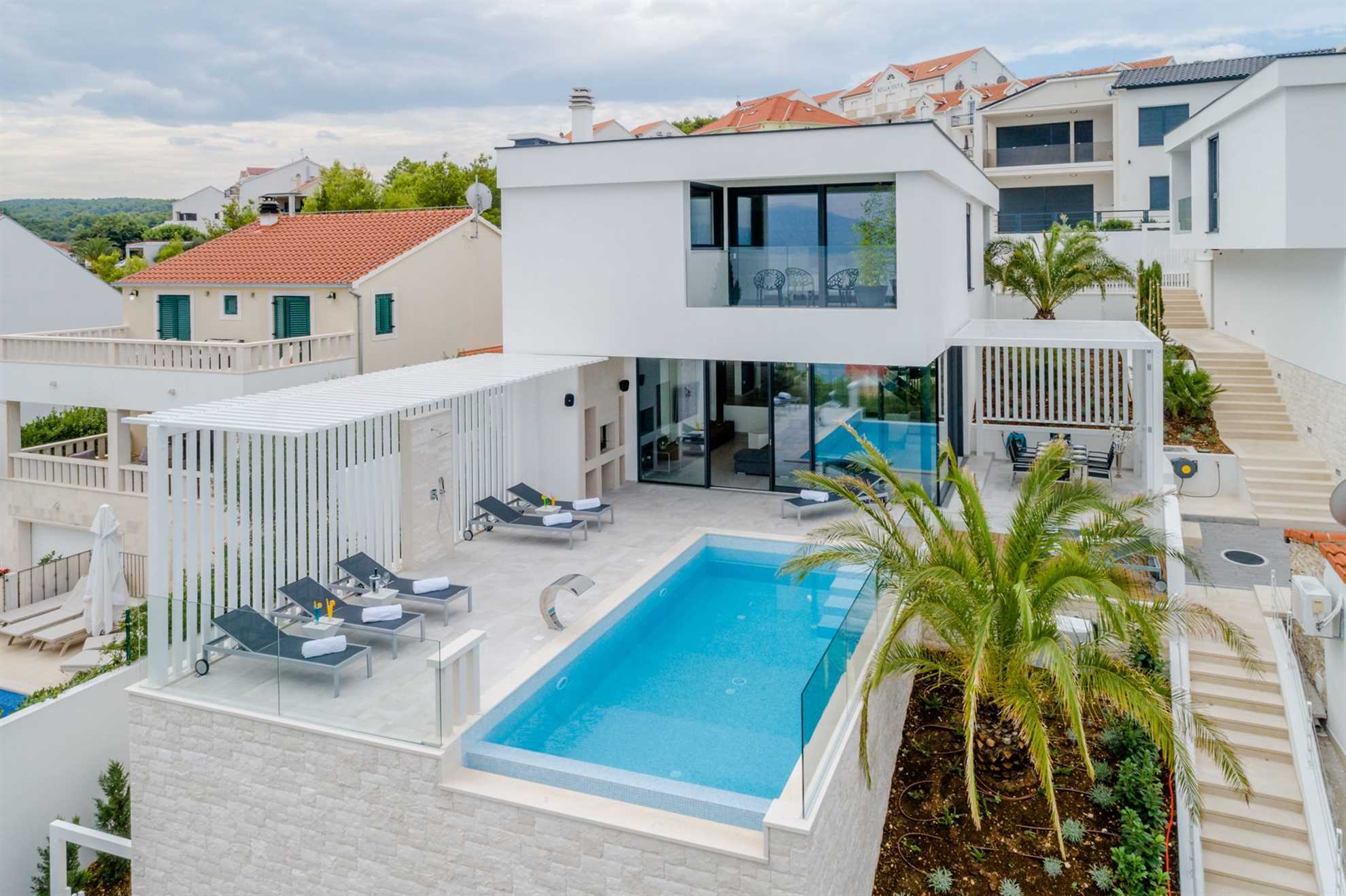 Property Image 2 - Brac Extraordinary Modern Villa with Stunning Pool