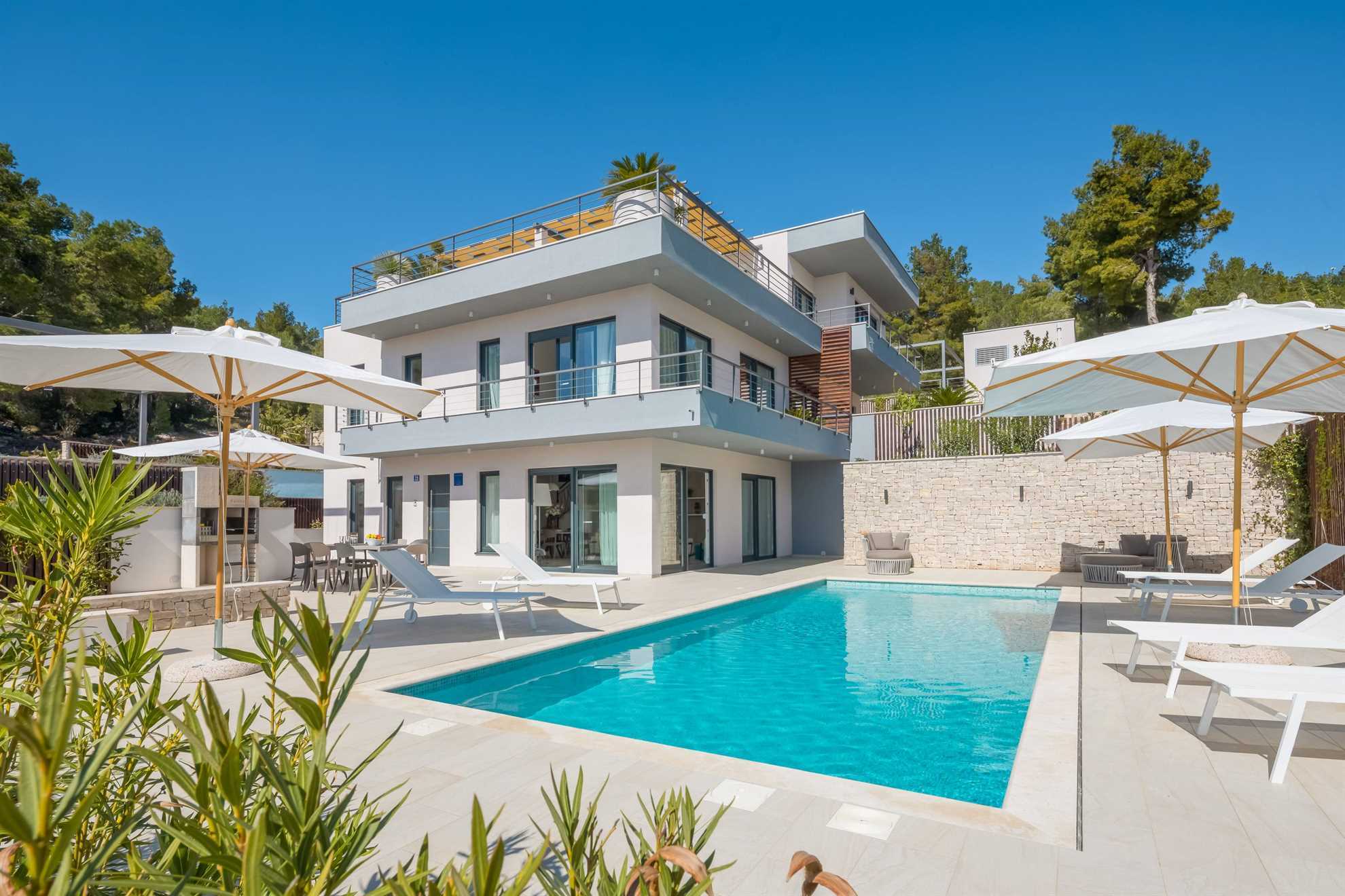 Property Image 2 - Cozy Luxury Villa with Breathtaking Seaview
