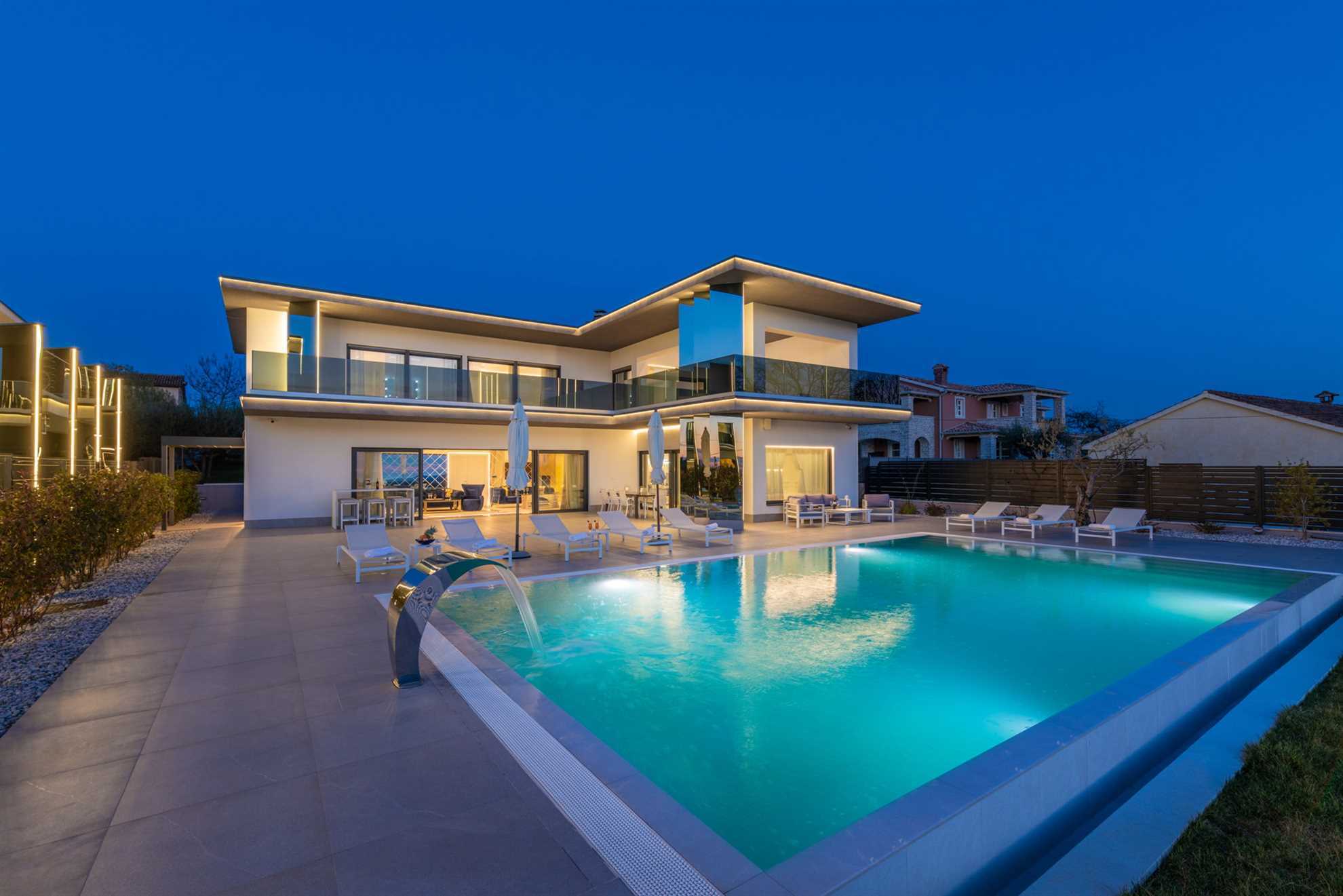 Property Image 1 - Contemporary Quiet Villa with Pool Terrace