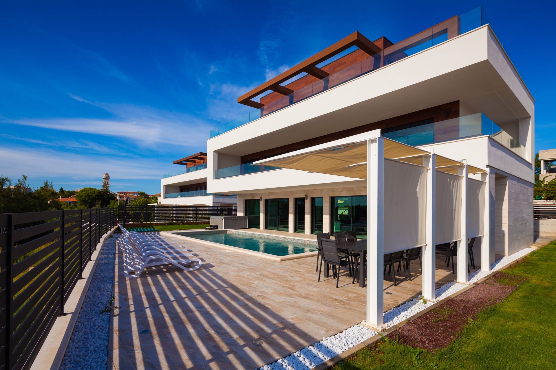Property Image 2 - Villa Tiara with Pool