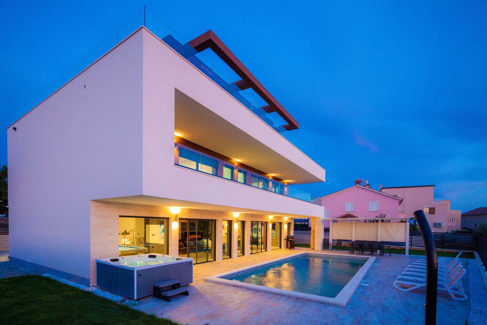 Property Image 1 - Villa Tiara with Pool