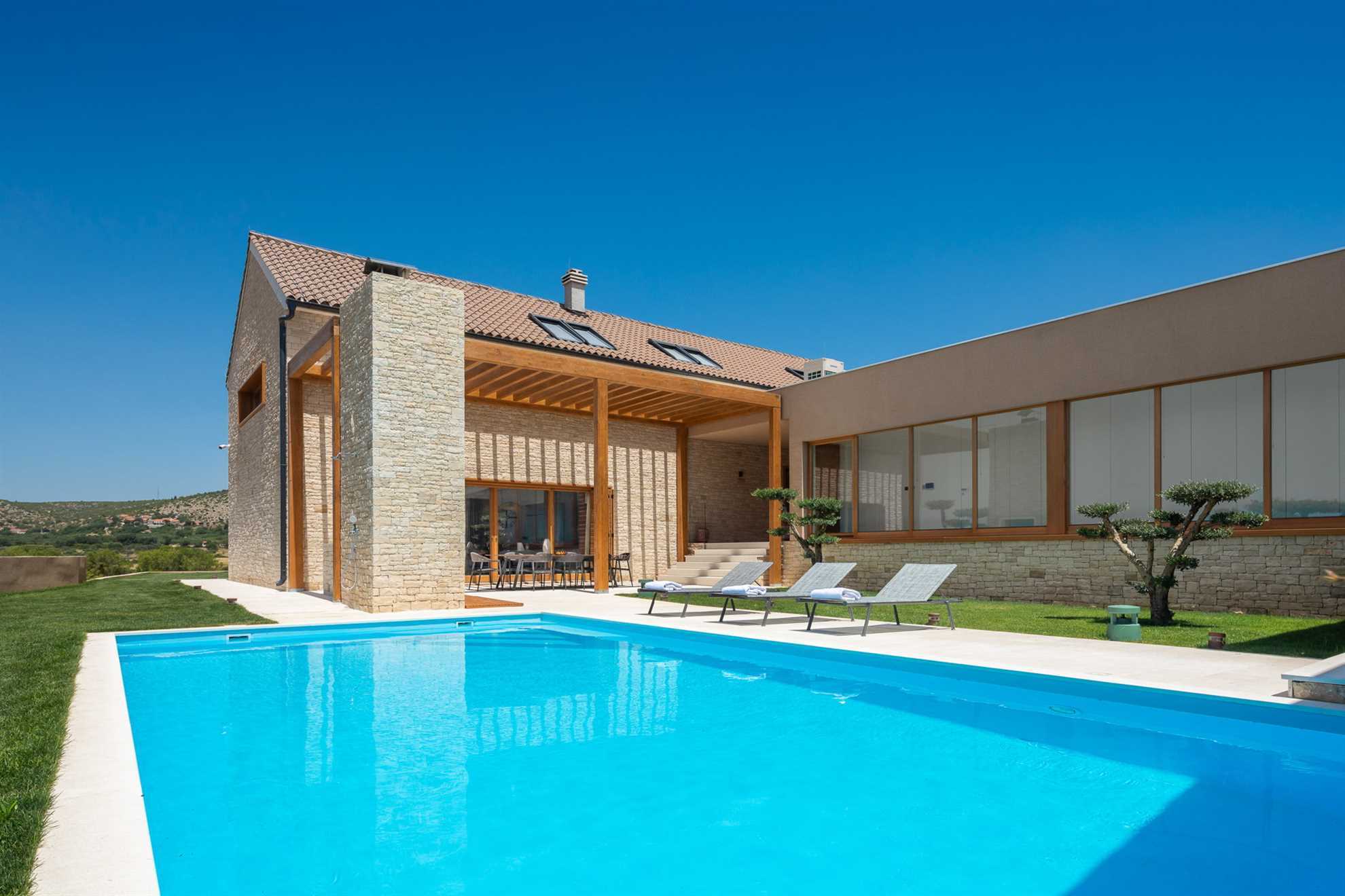 Property Image 1 - Luxury Villa Silence with Heated Pool