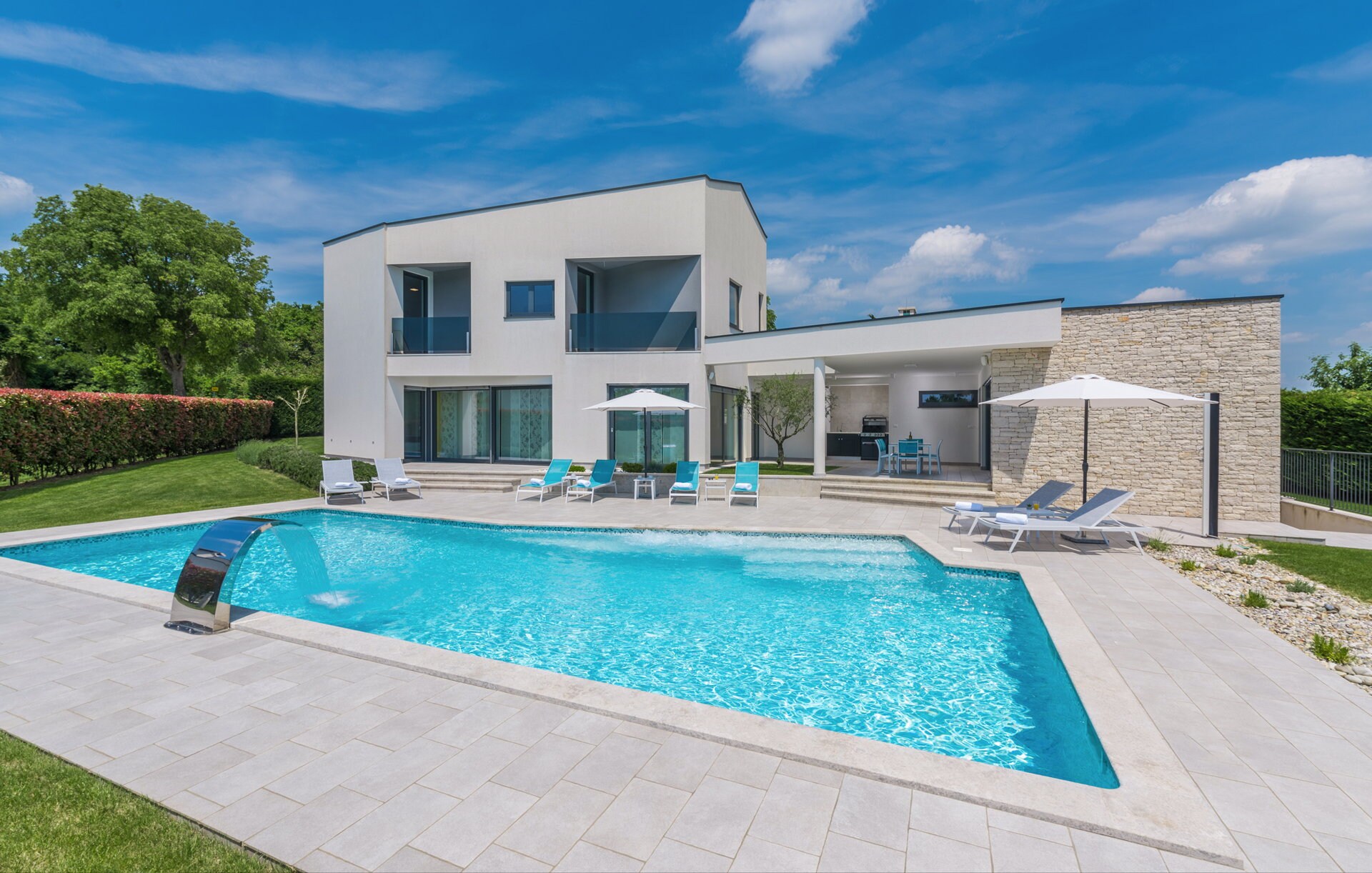 Property Image 2 - Villa Girasole with Pool