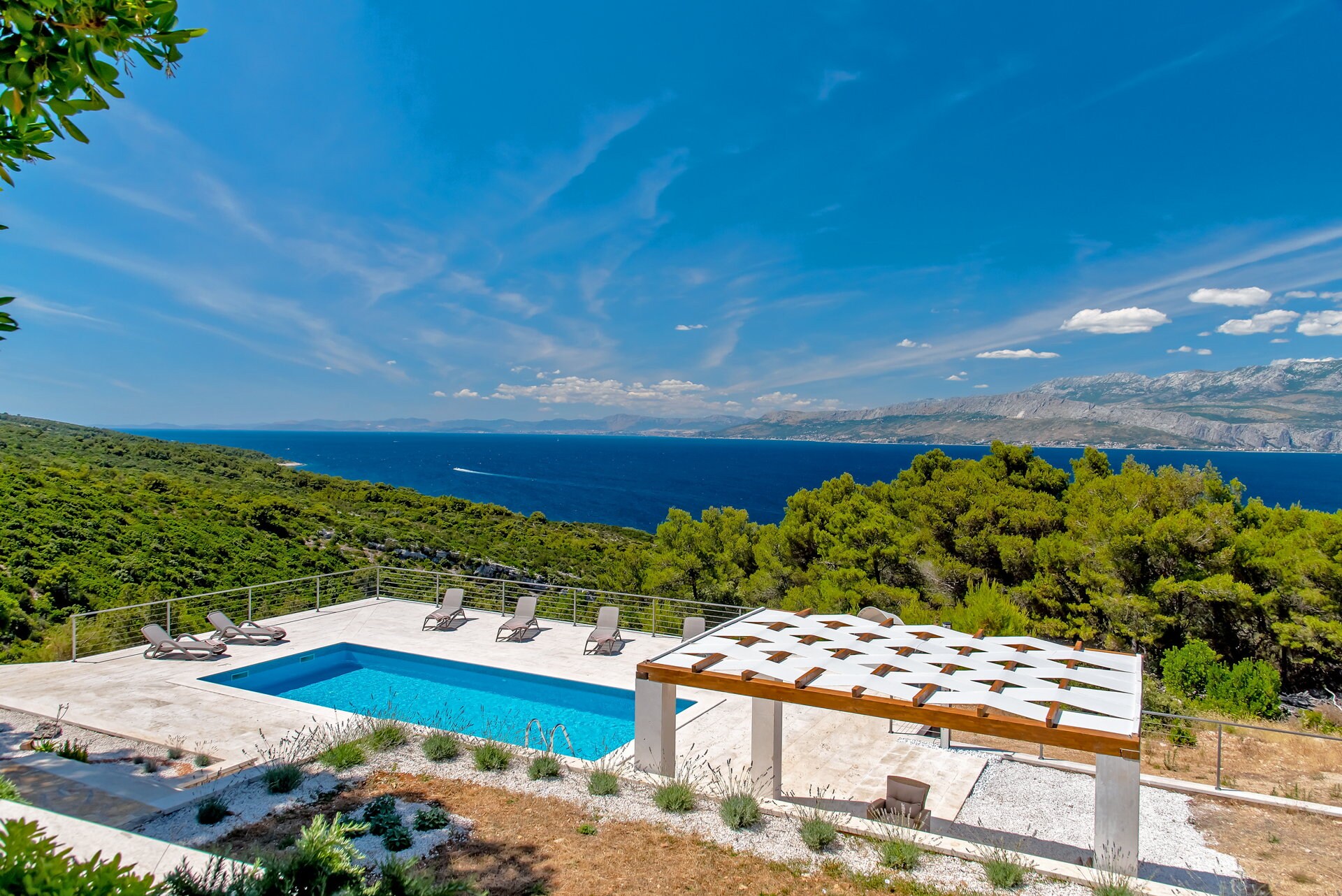 Property Image 2 - Luxury Villa Aerius with Pool