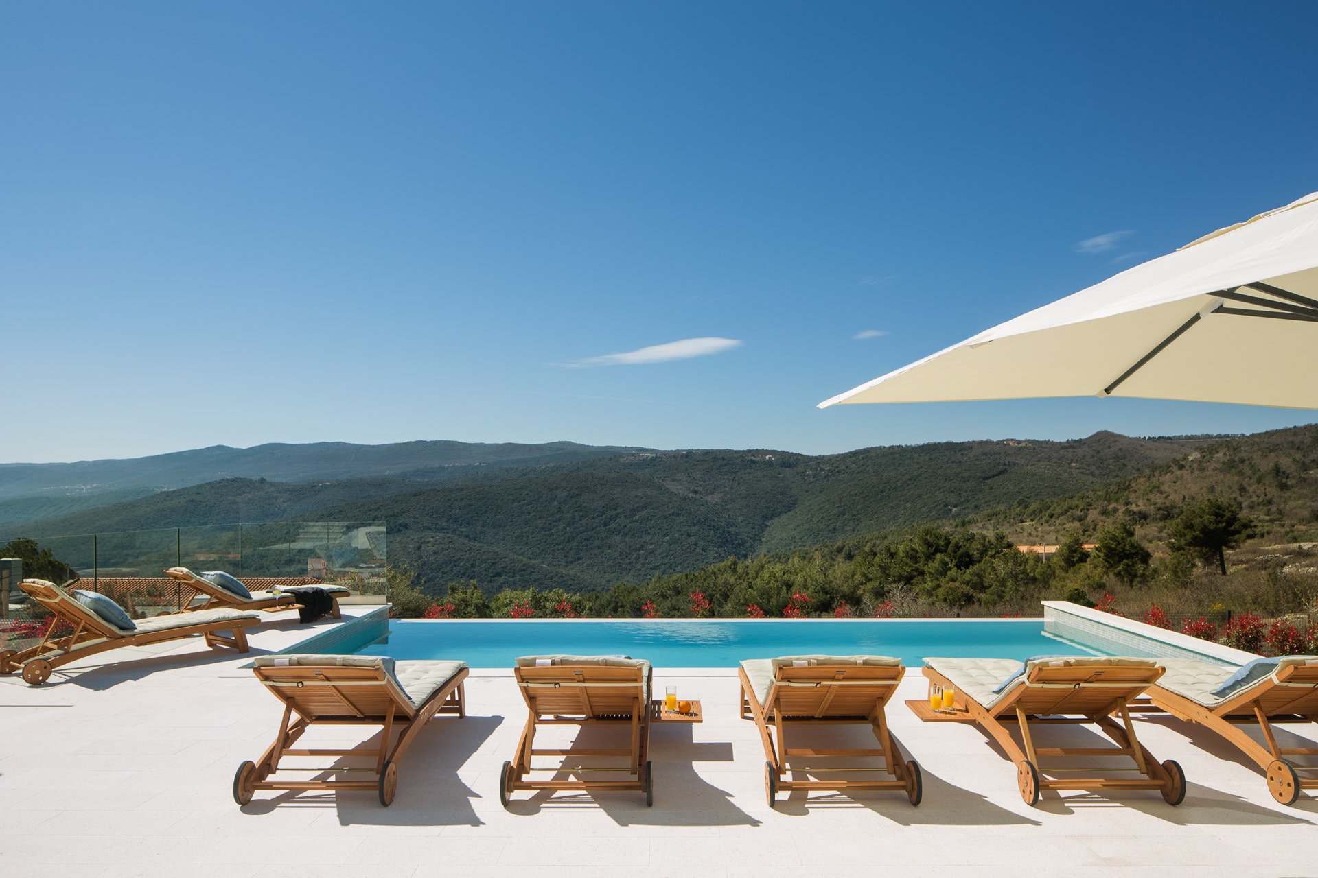 Property Image 2 - Luxury Villa Infinity with Pool