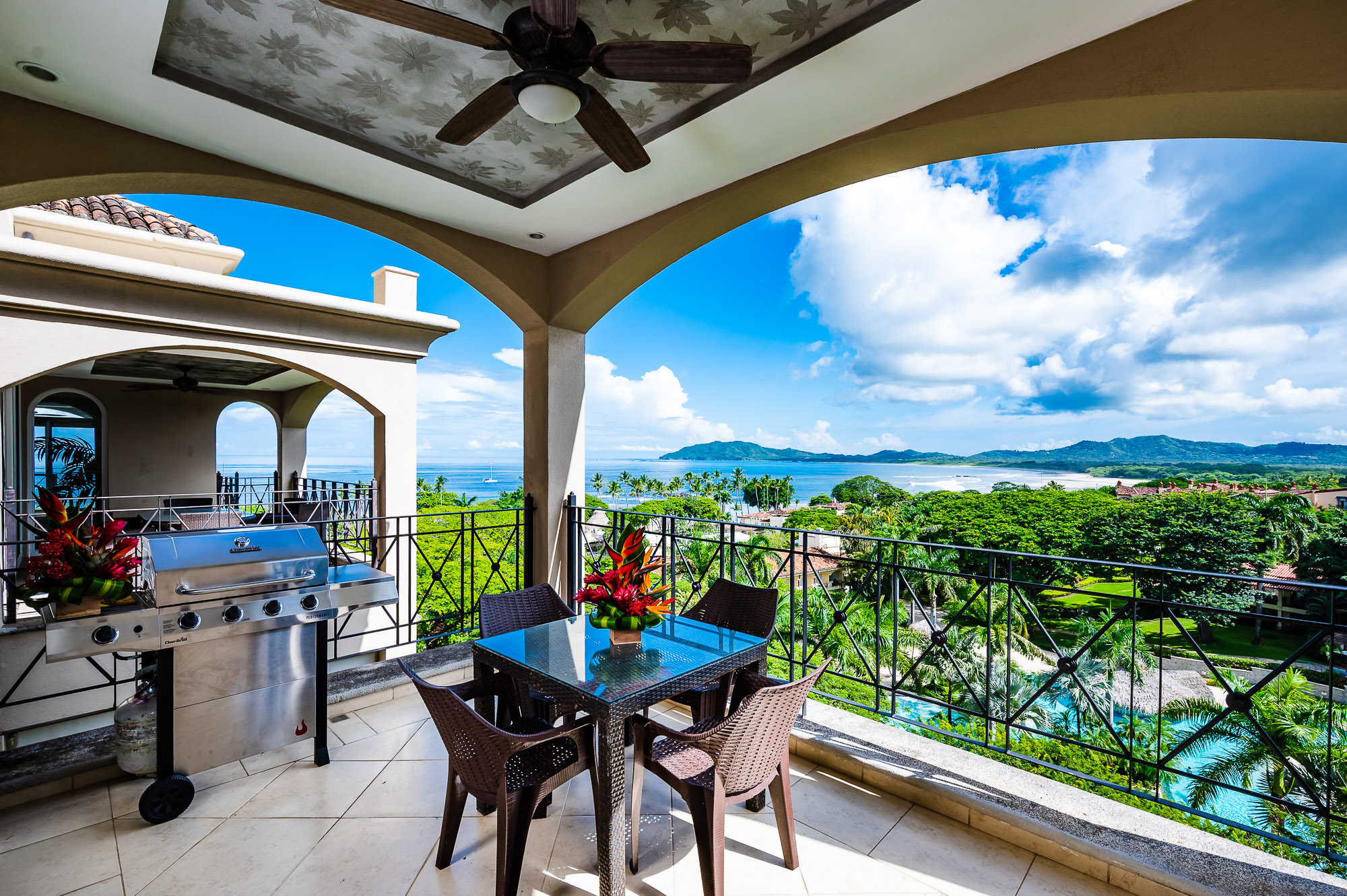 Property Image 1 - Luxury 2BR condo with great ocean views