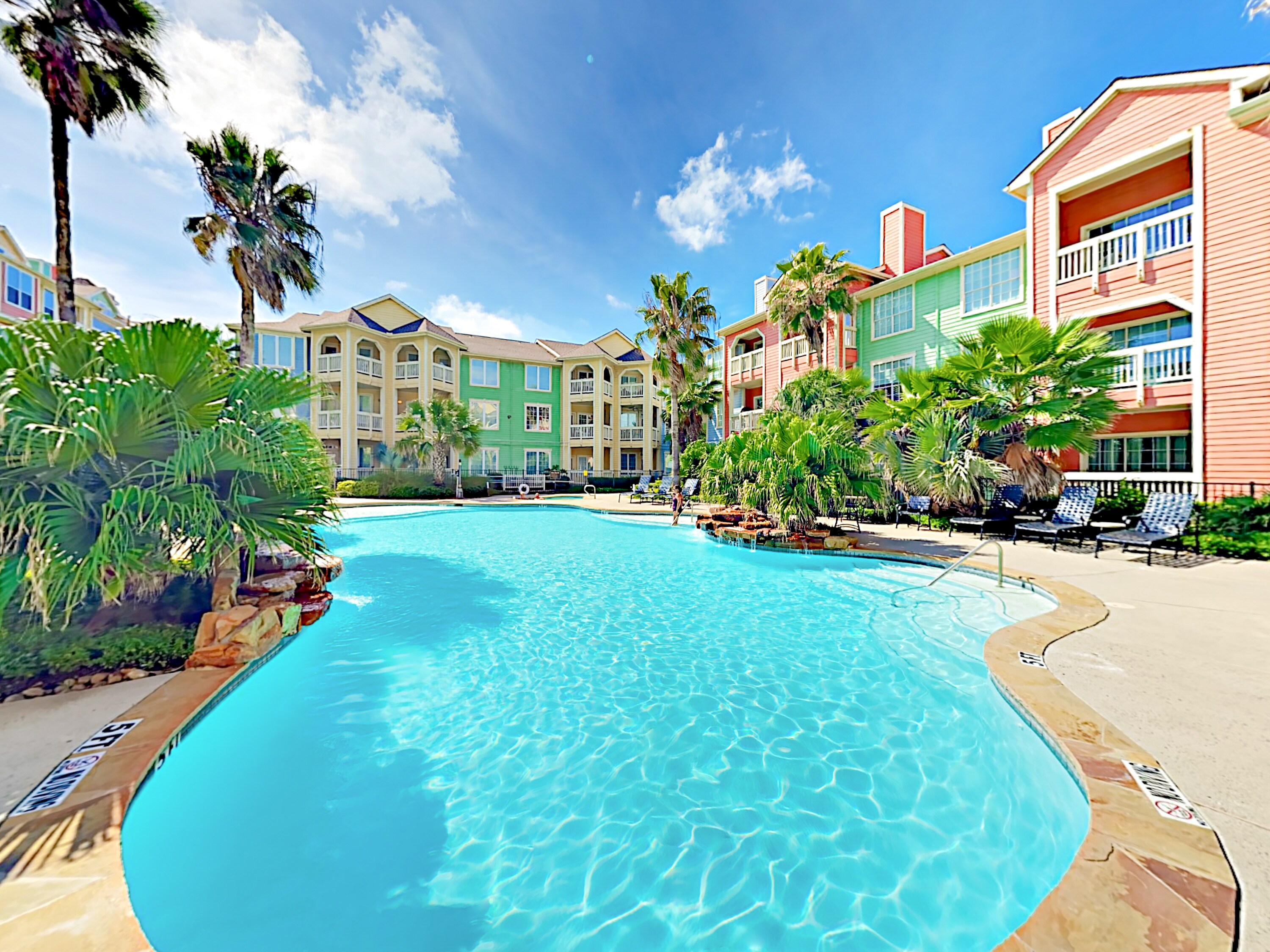 After an exciting day by the shore, take a dip in the complex’s 2 shared pools.