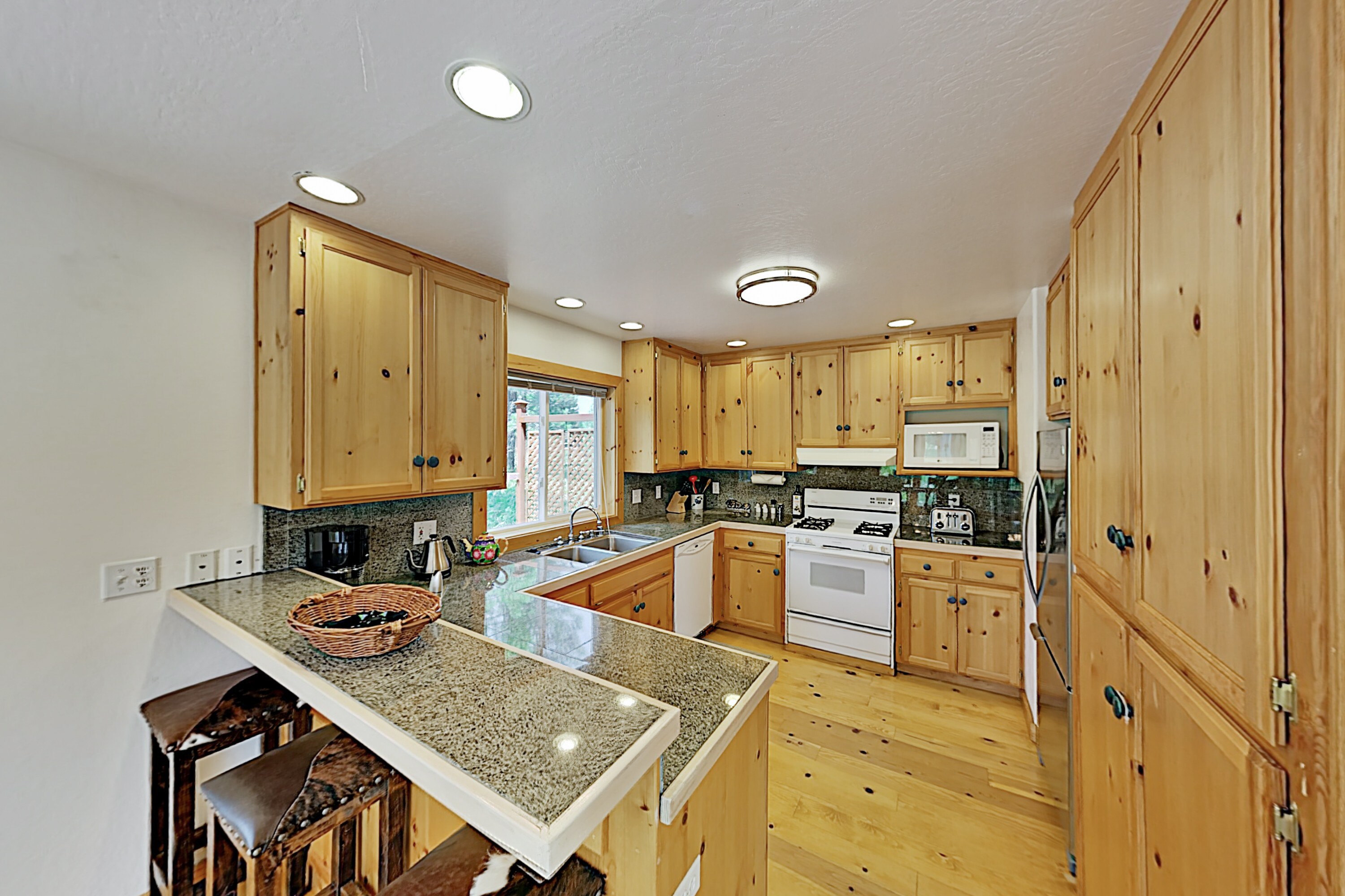 Property Image 2 - Cozy Haven | Near Tahoe Donner Amenities