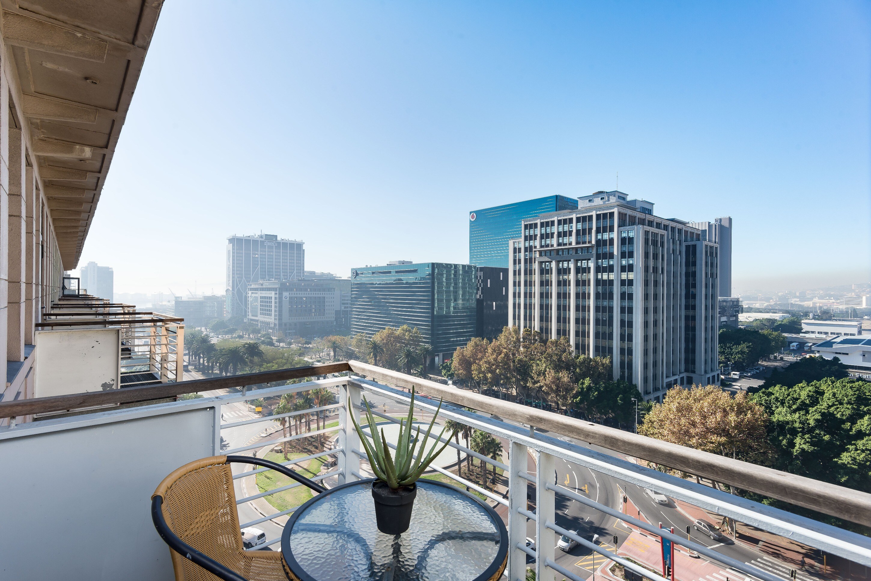 Property Image 2 - Trendy Flat with Views of the Adderley Street Fountain