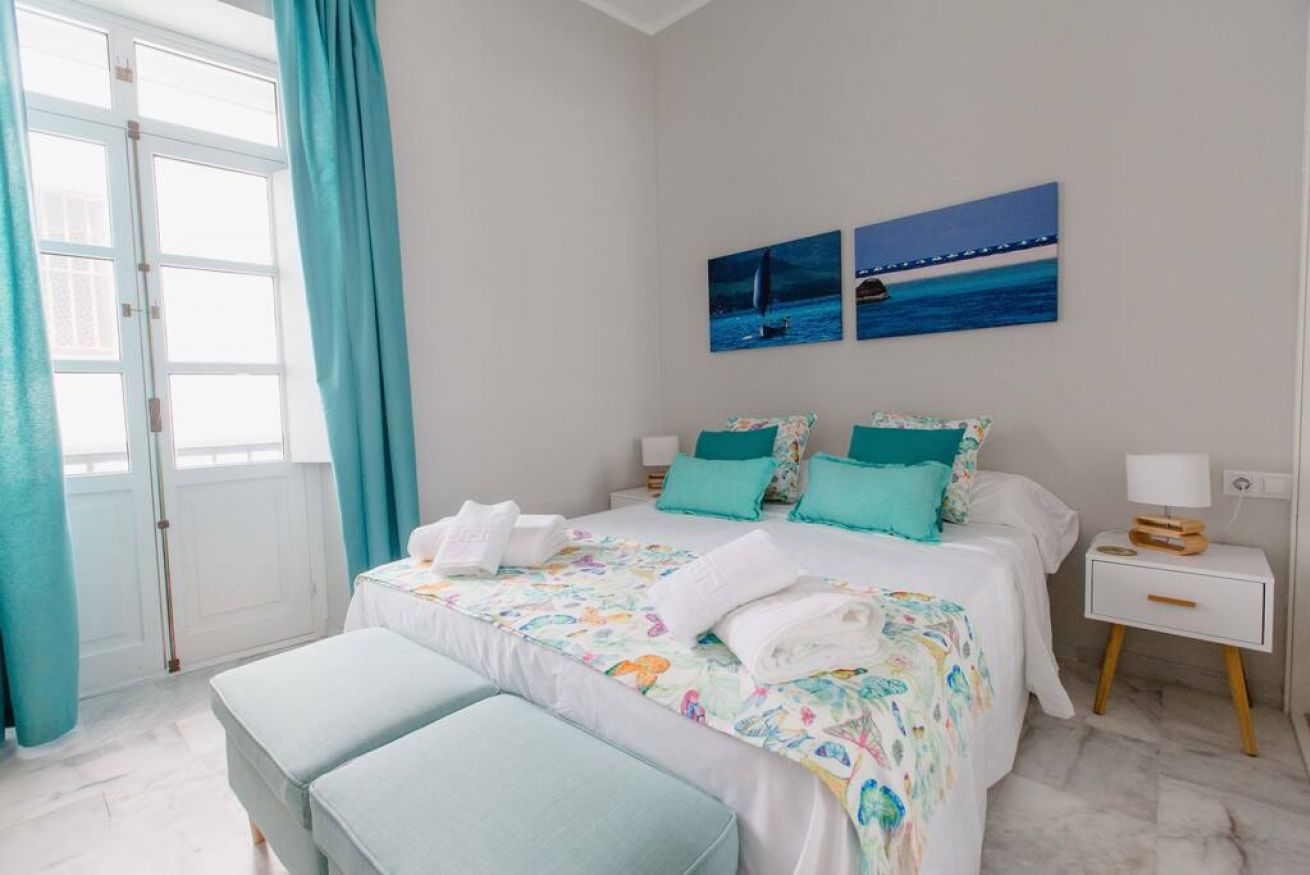 Property Image 2 - Lovely 1 bedroom apartment next to Cadiz Cathedral