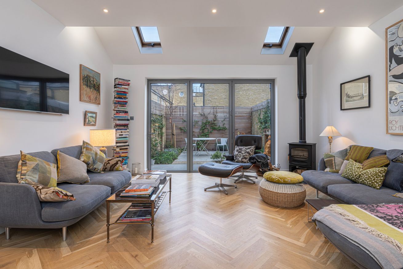 Property Image 1 - Elegant 2-bed house w/ private courtyard in Balham, South London