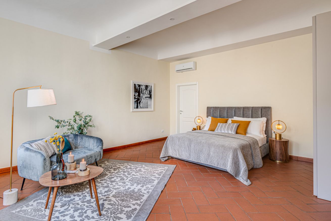 Property Image 1 - Charming Ricasoli Stylish your  home in the heart of Florence 