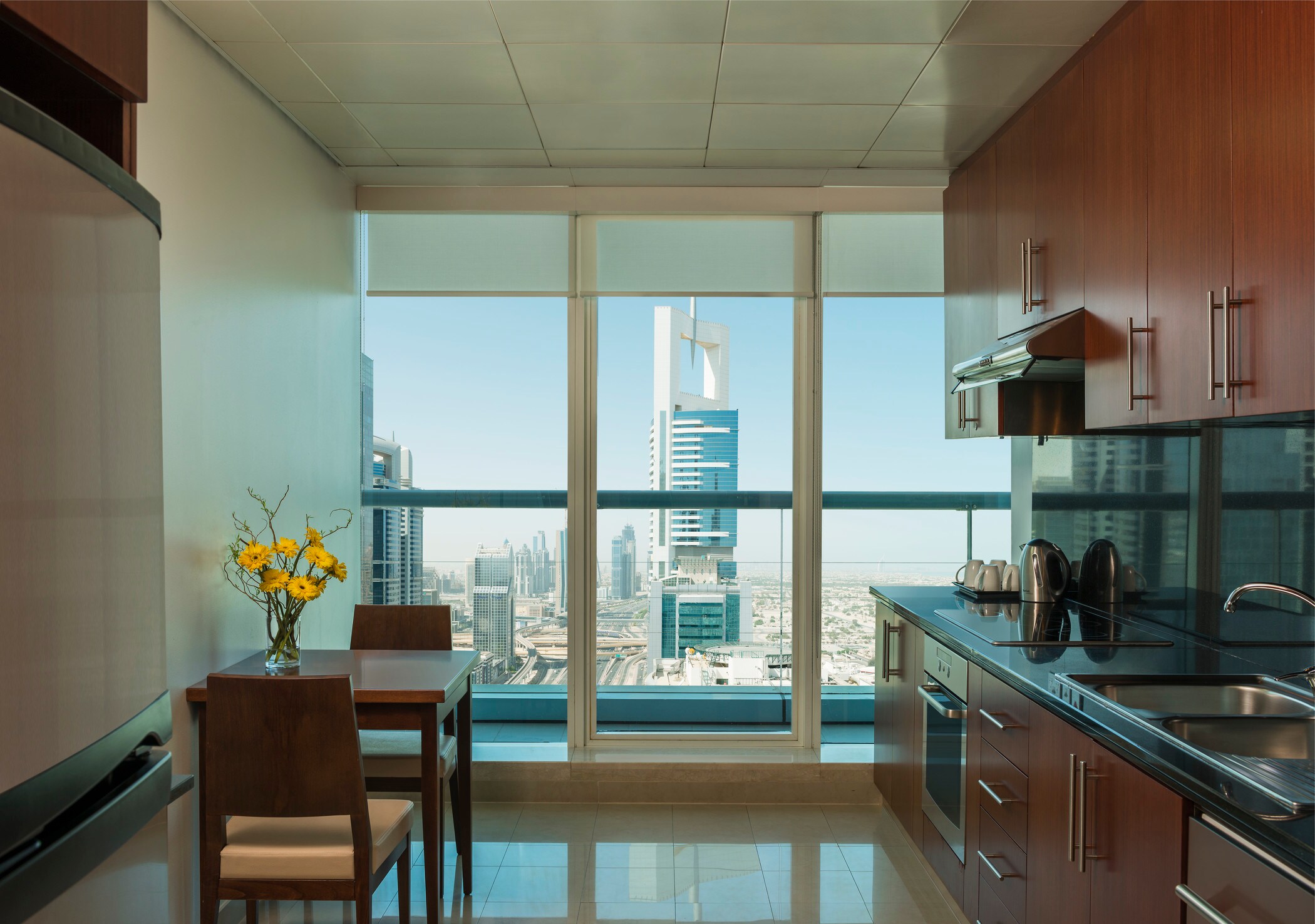 2 bedroom suite with spectacular views of Dubai