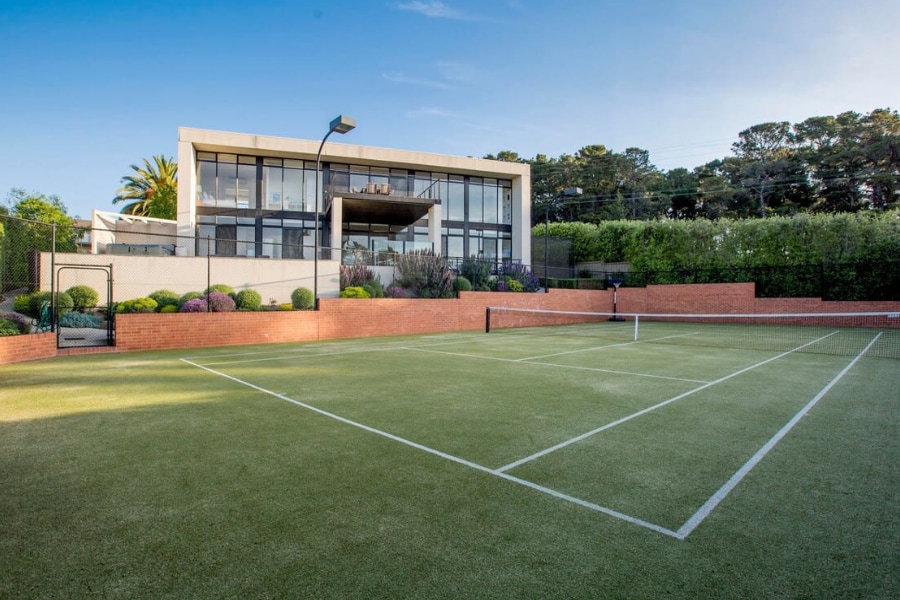 Homes with Sport Courts