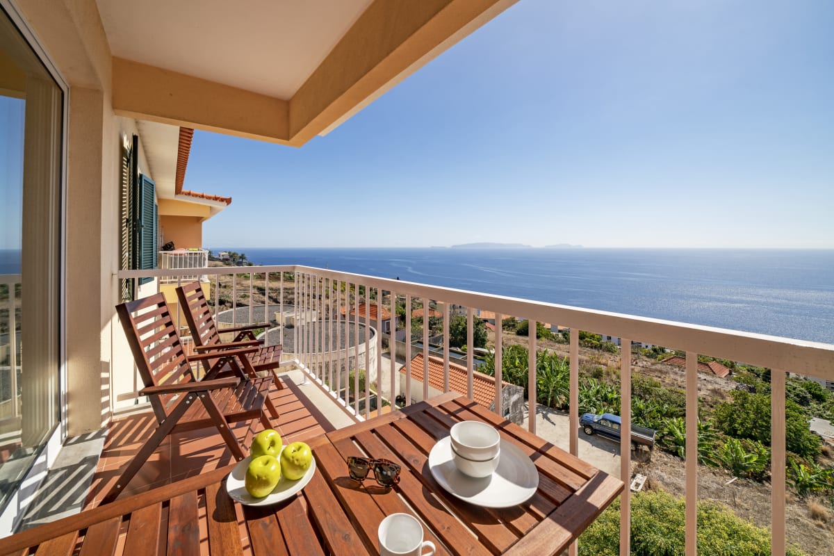 Balcony with sea view.