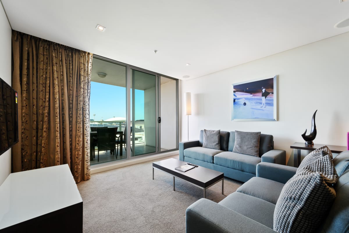 Property Image 2 - Two Bedroom Apartment in Adelaide At Embassy 