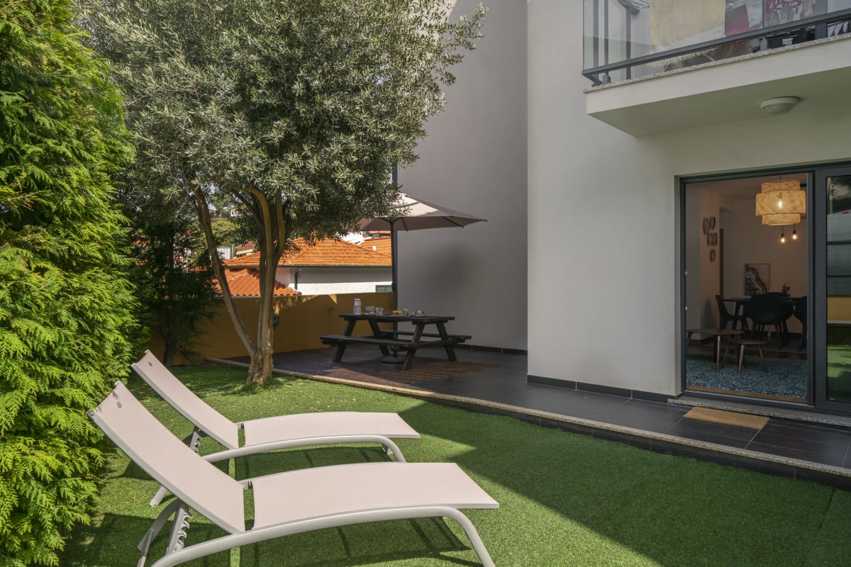 Property Image 1 - In the centre of Funchal and with outdoor area, Pena II