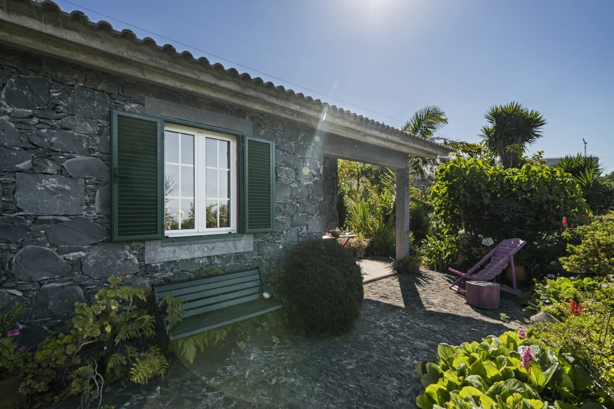 Property Image 1 - Delightful Traditional Cottage close to the City Center