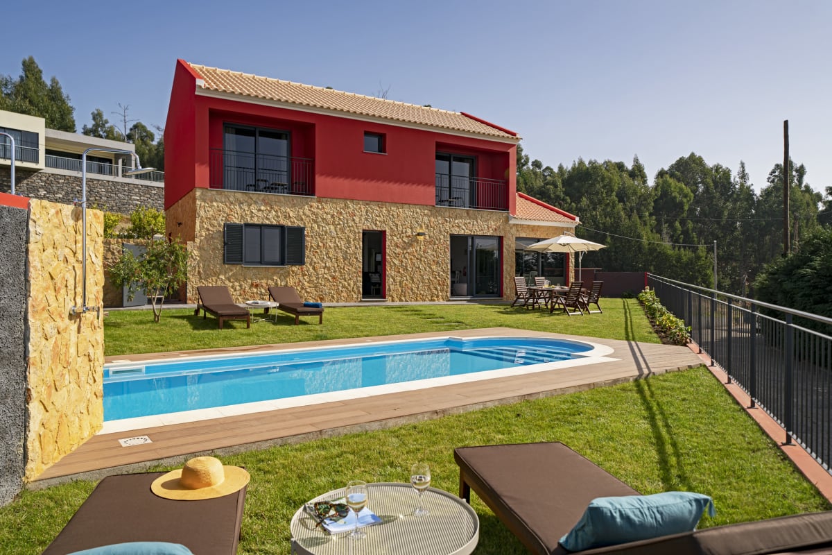 Property Image 1 - For families with sea view and pool - Felicidade Rocha I