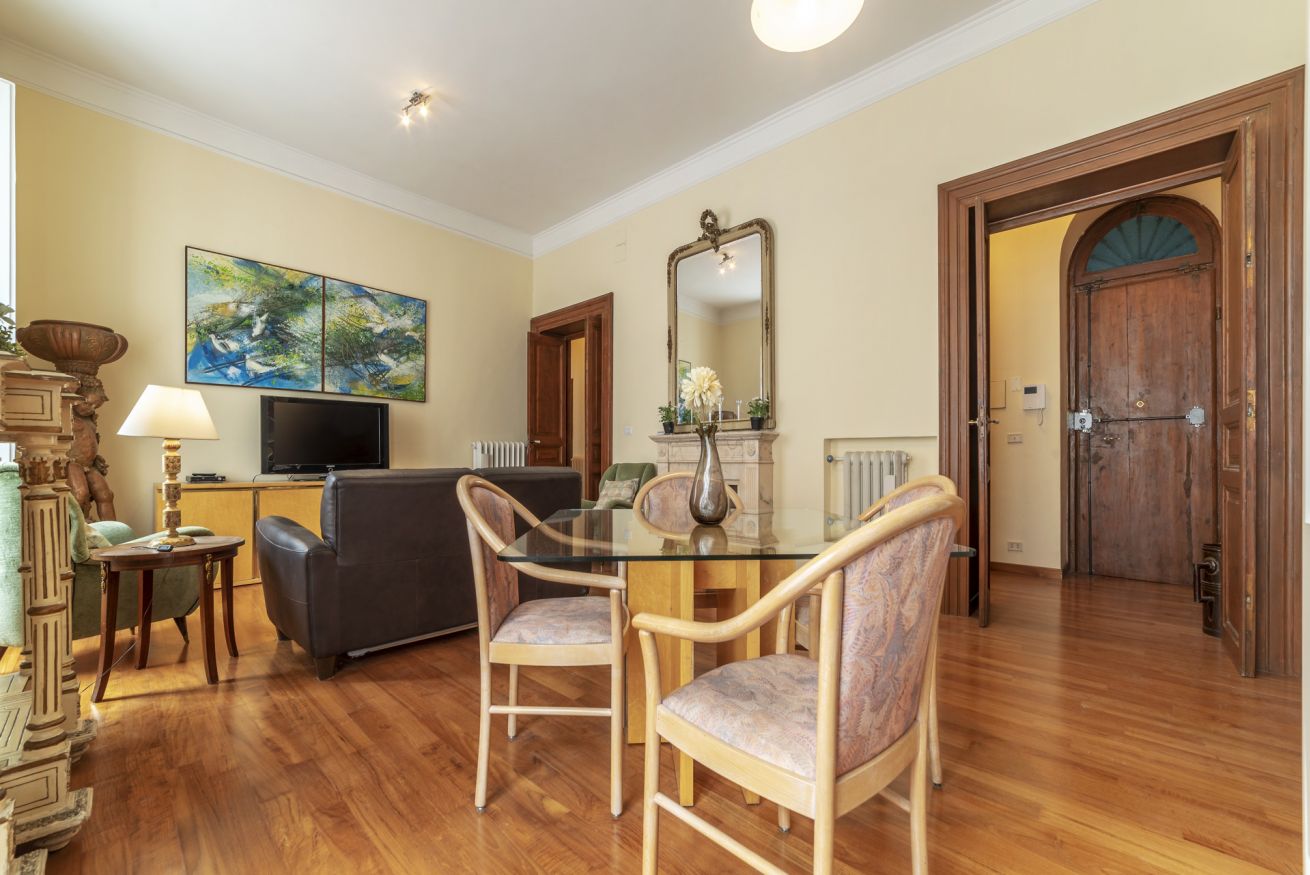 Property Image 2 - Airy Classic Flat in the Heart of the Historic Center