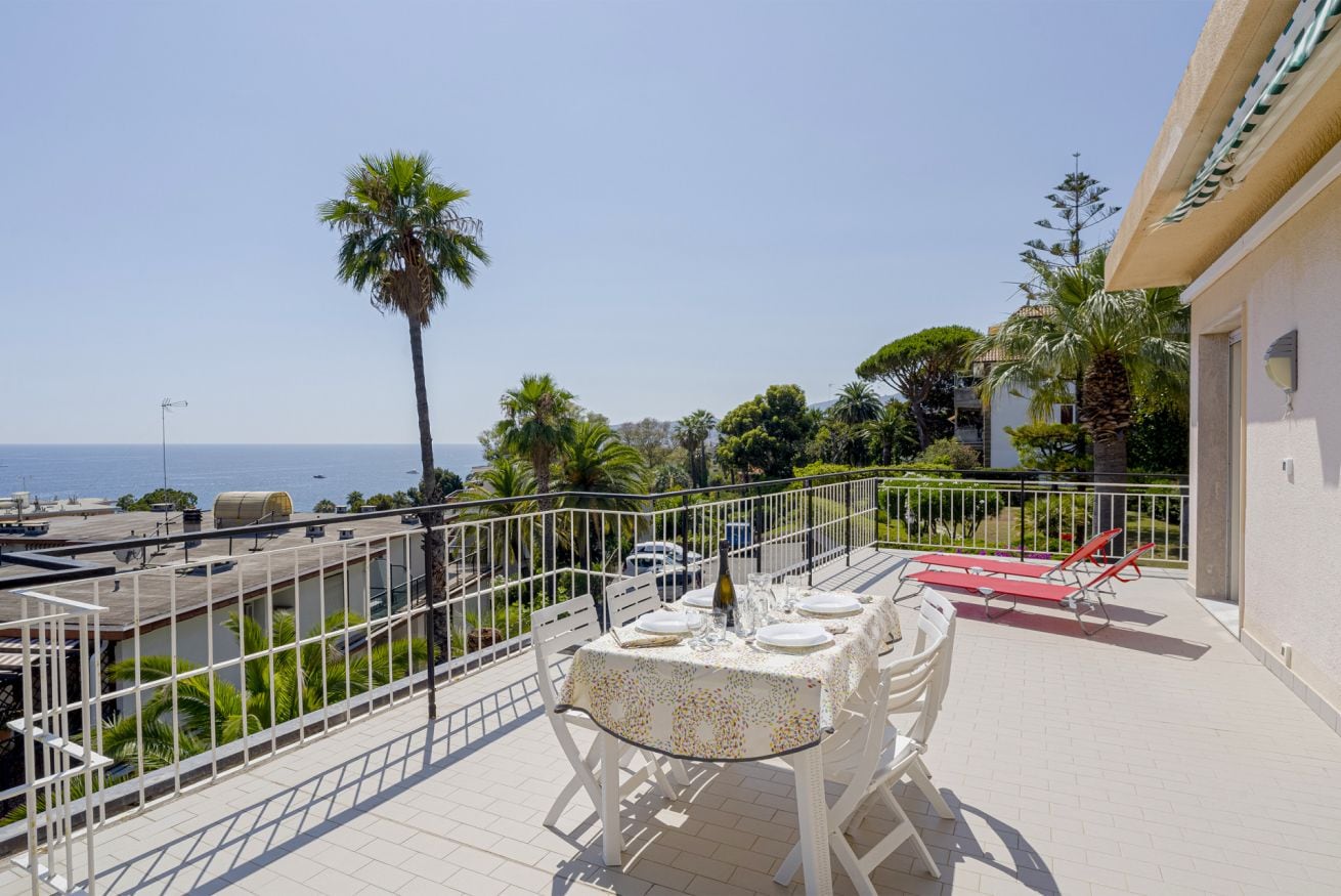 Property Image 1 - Wonderful Sea View Penthouse with Spacious Sun Balcony