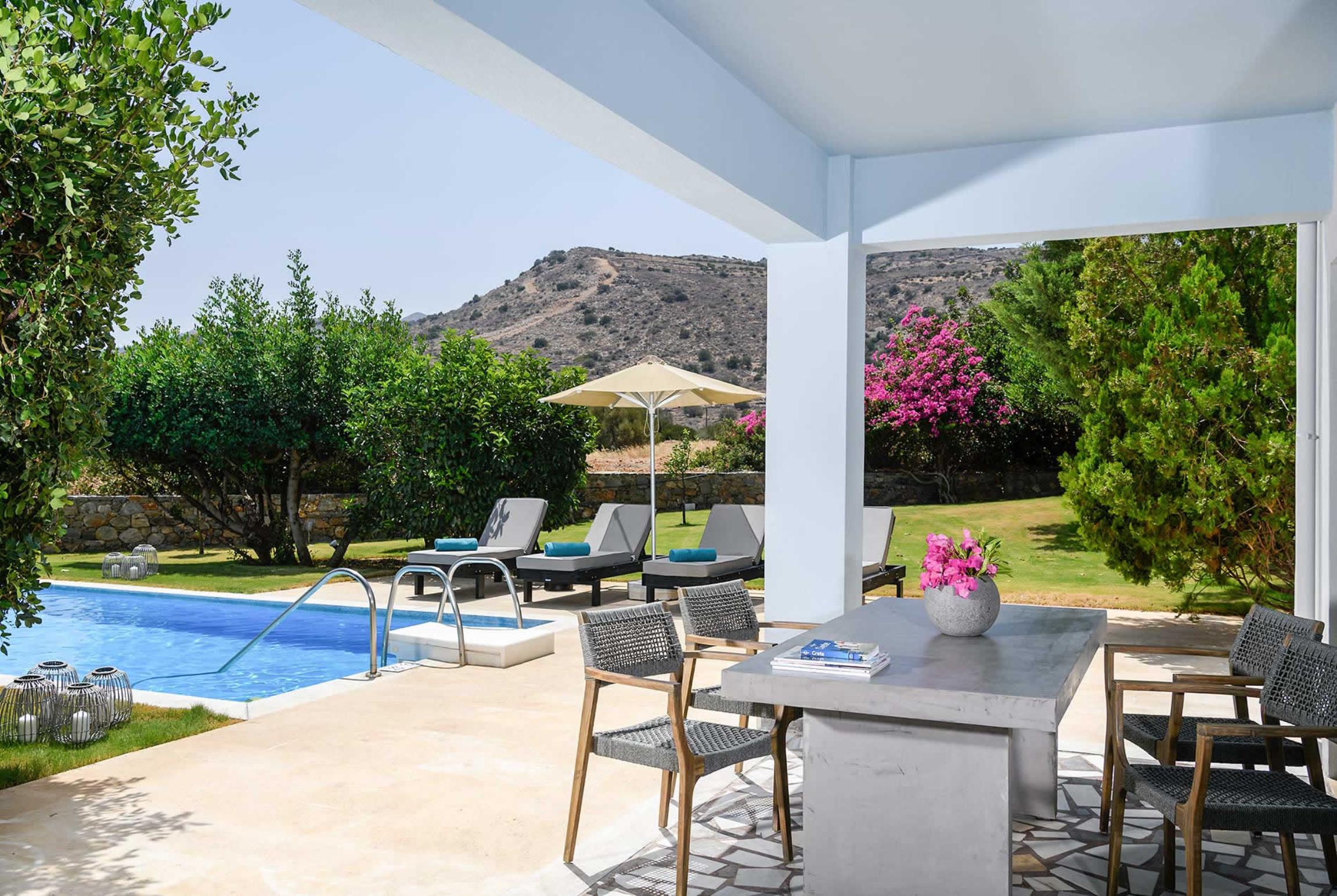 Property Image 2 - Lux Holiday resort villa with sea views and pool