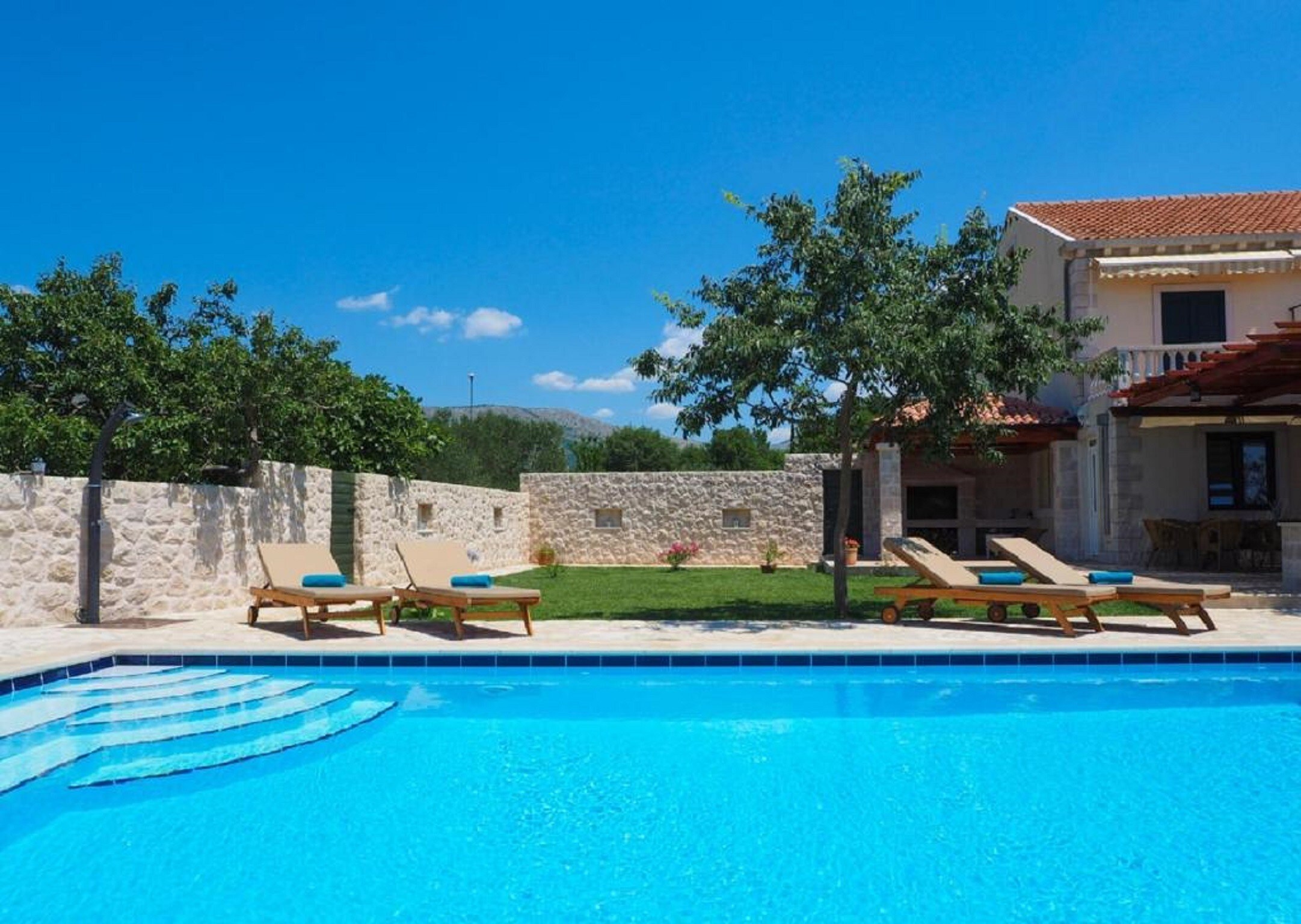Property Image 2 - Villa Antonija - Four-Bedroom Villa with Terrace and Private Pool 