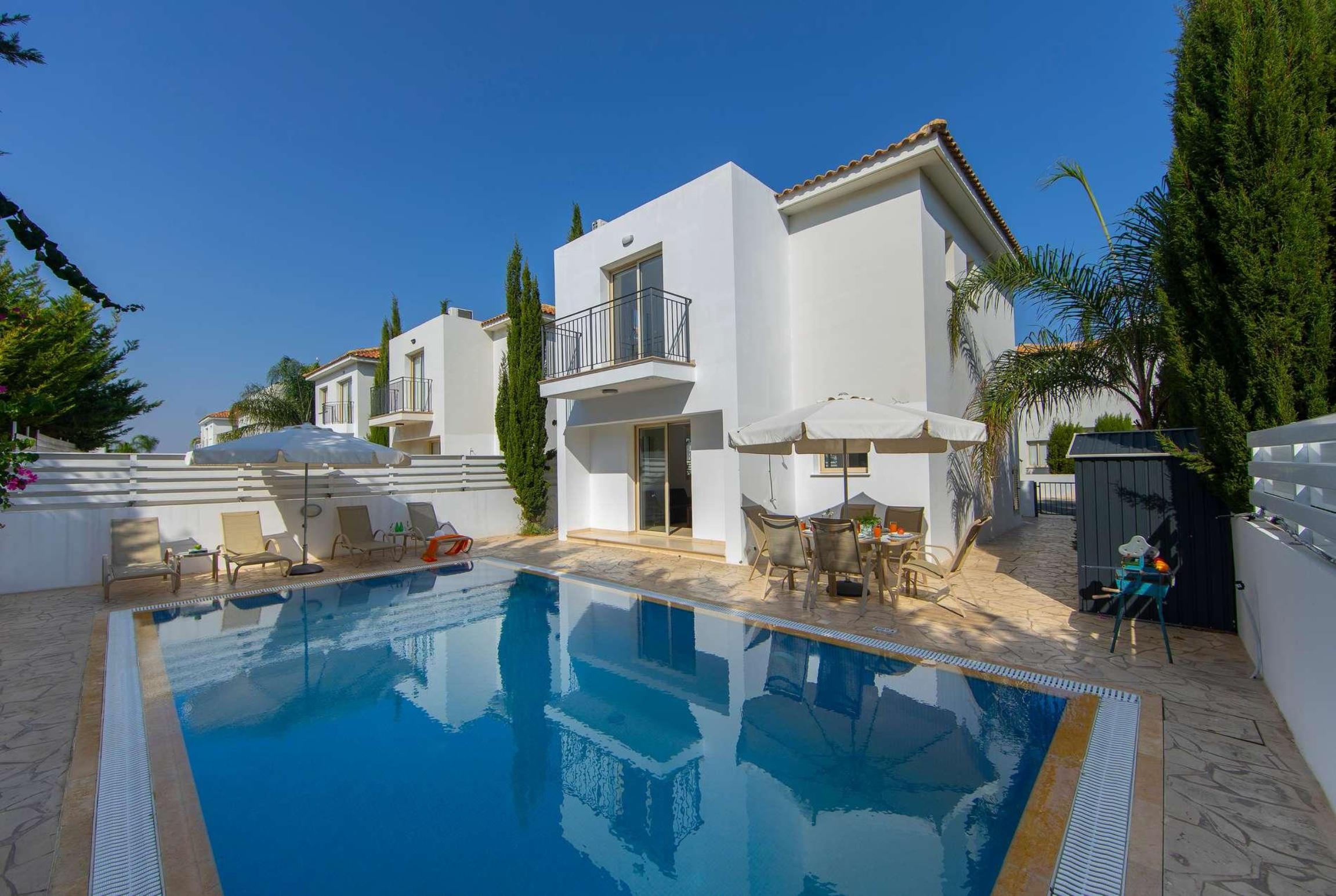Property Image 1 - Lovely villa perfect for families, great pool area