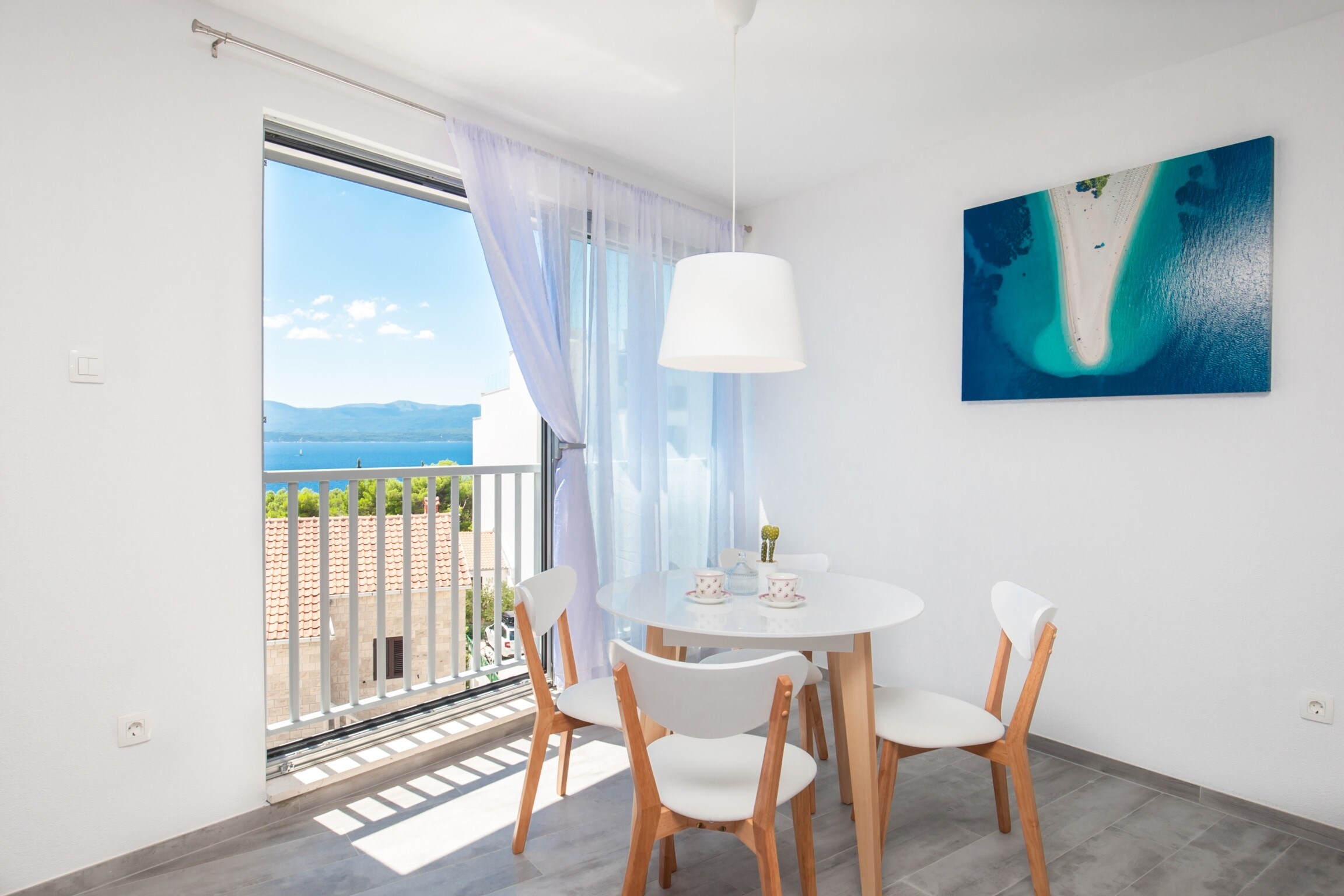 Property Image 2 - Nice Apartment with Sea View and Air-Condition