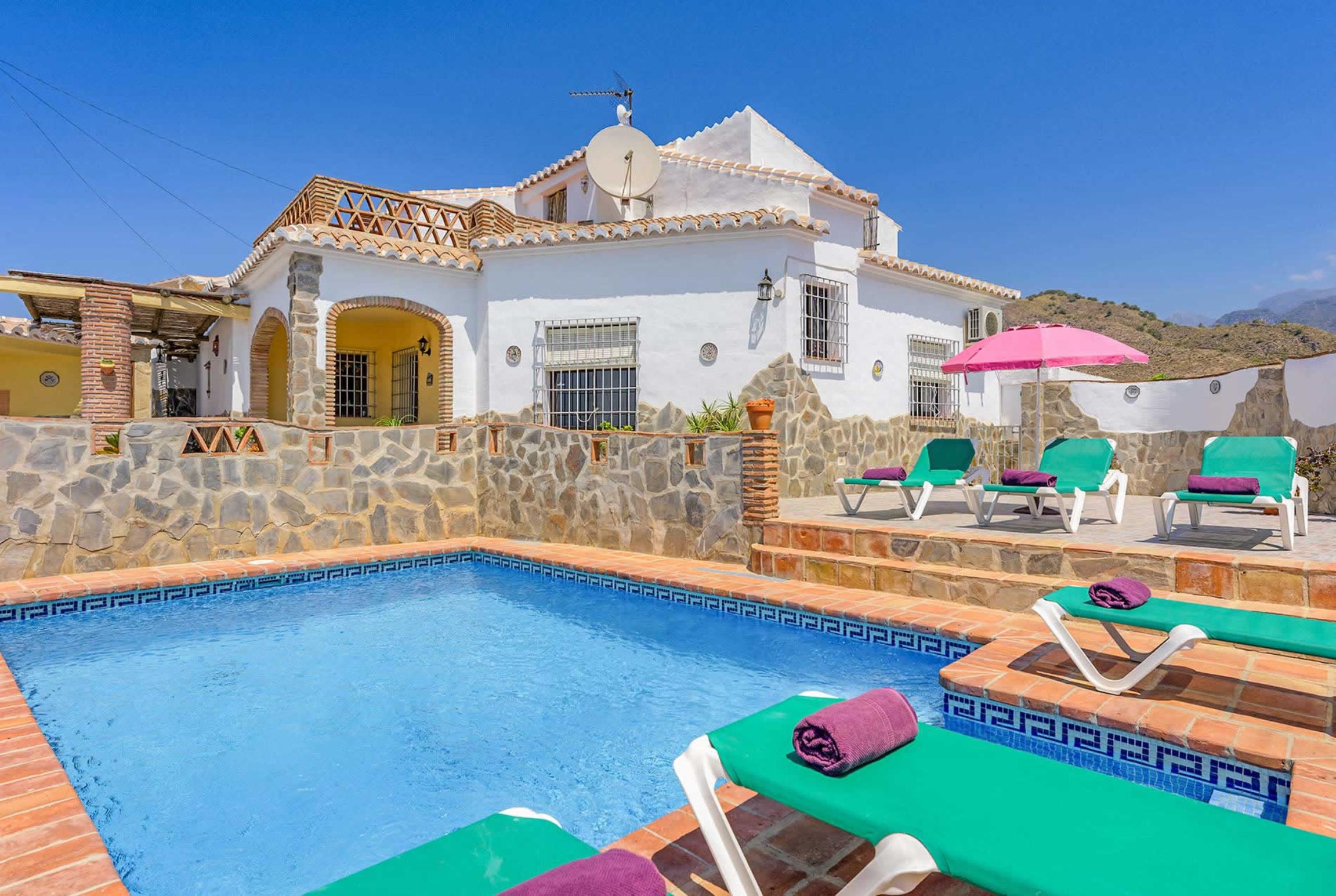 Property Image 1 - Secluded Classic Villa with Lovely Terrace and BBQ