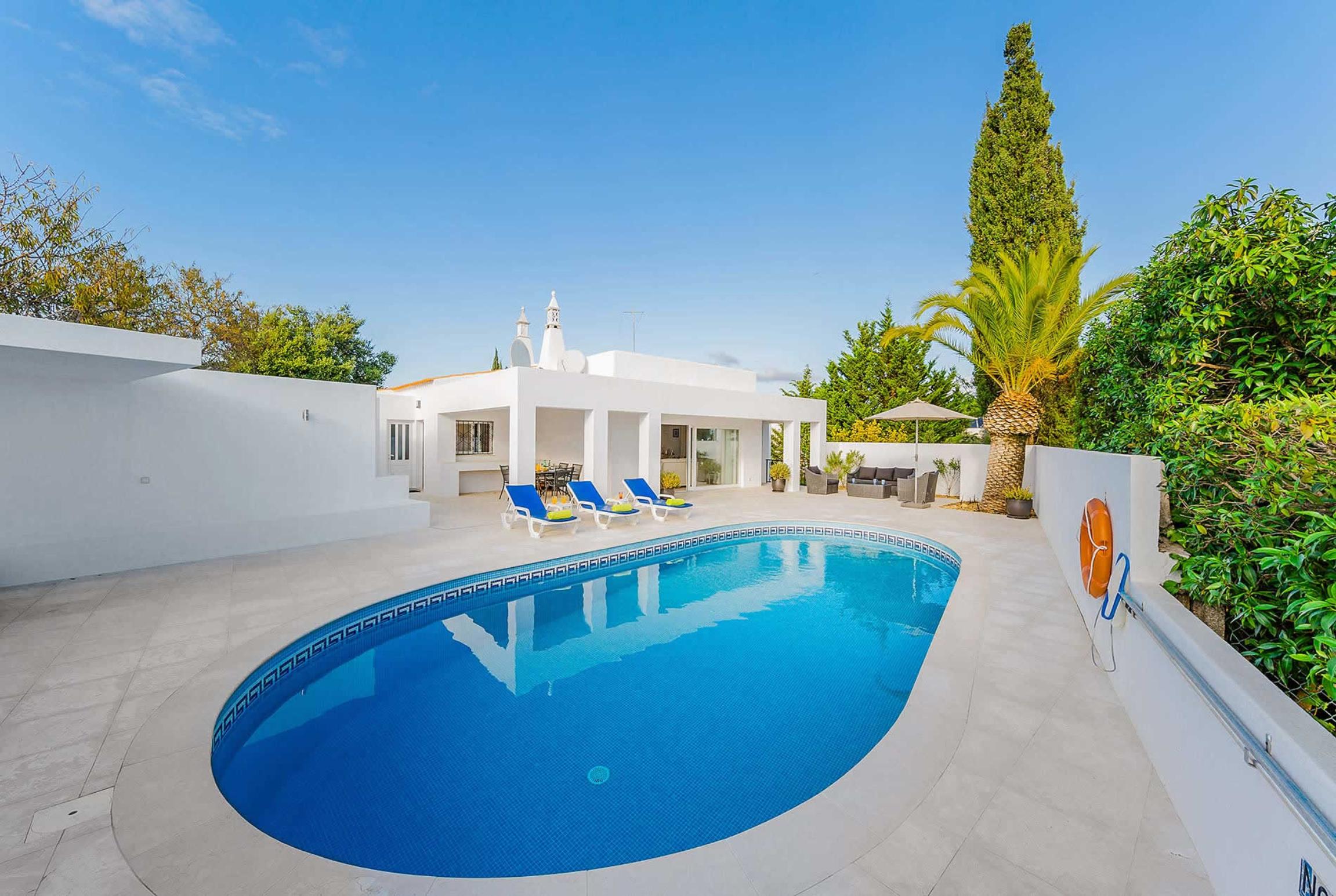 Property Image 1 - Beautifully Furnished Villa with Secluded Roof Terrace
