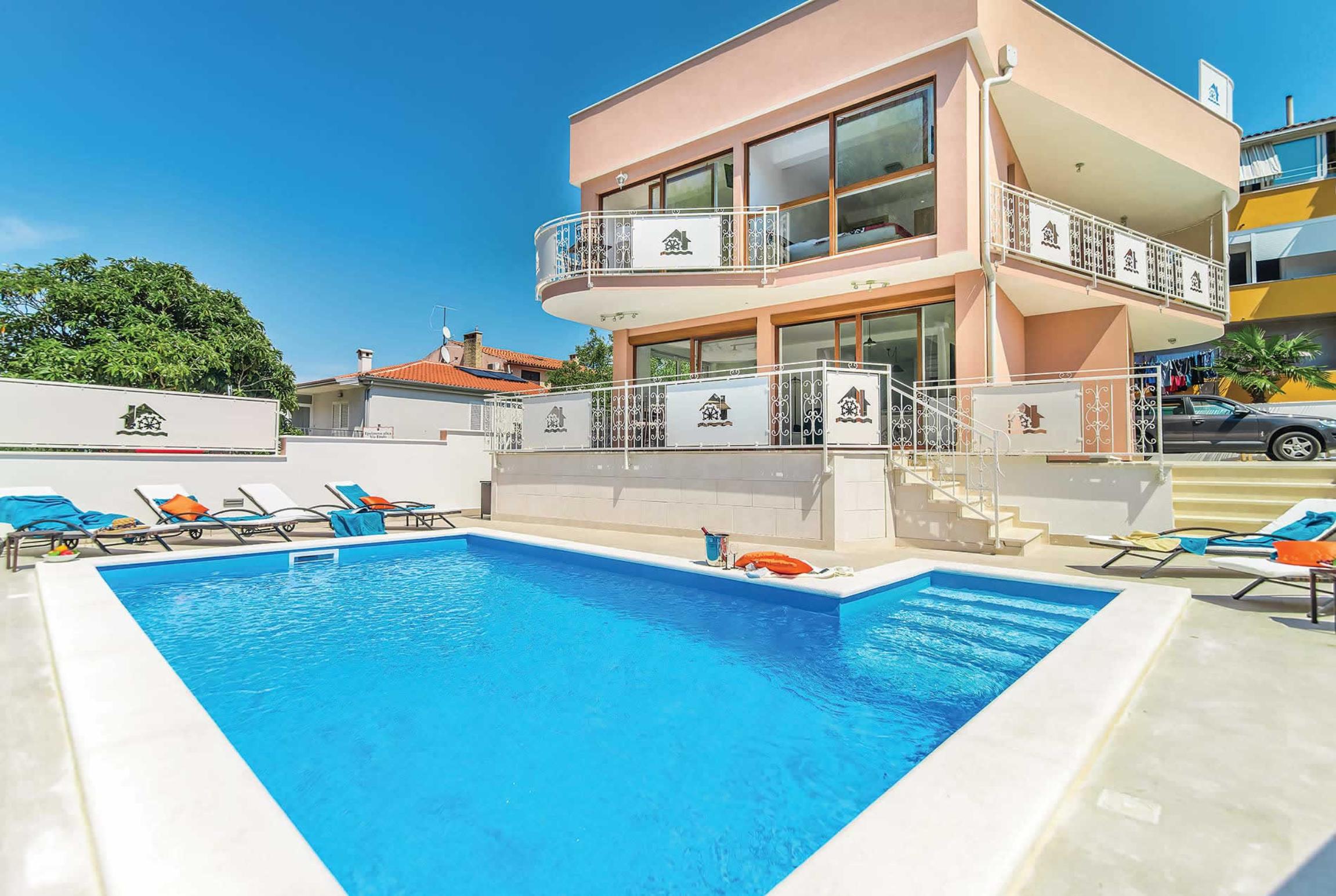 Property Image 1 - Car optional villa w/ swimming pool + hot tub.
