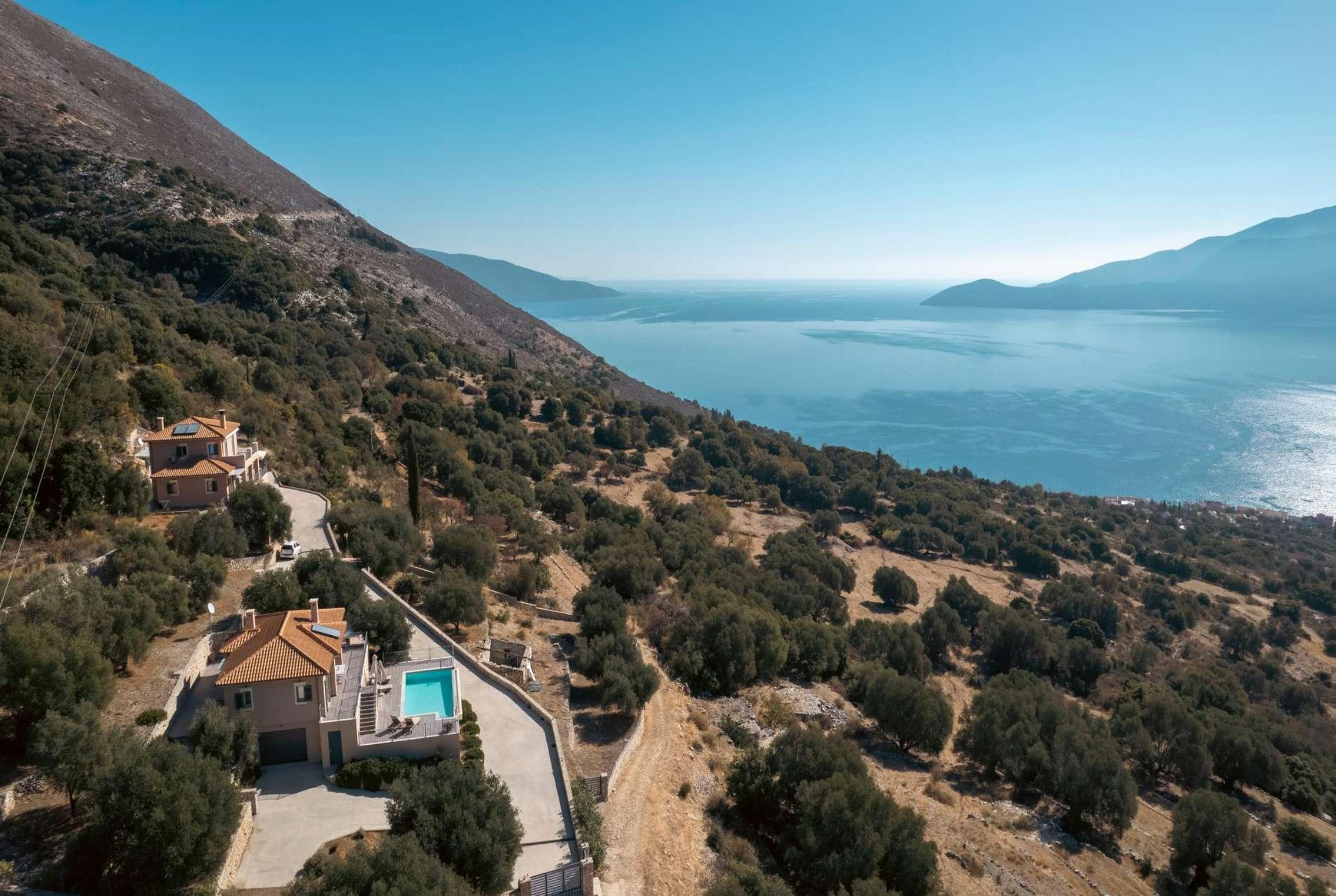 Property Image 2 - Amazing villa in Agia Efimia w/ 
