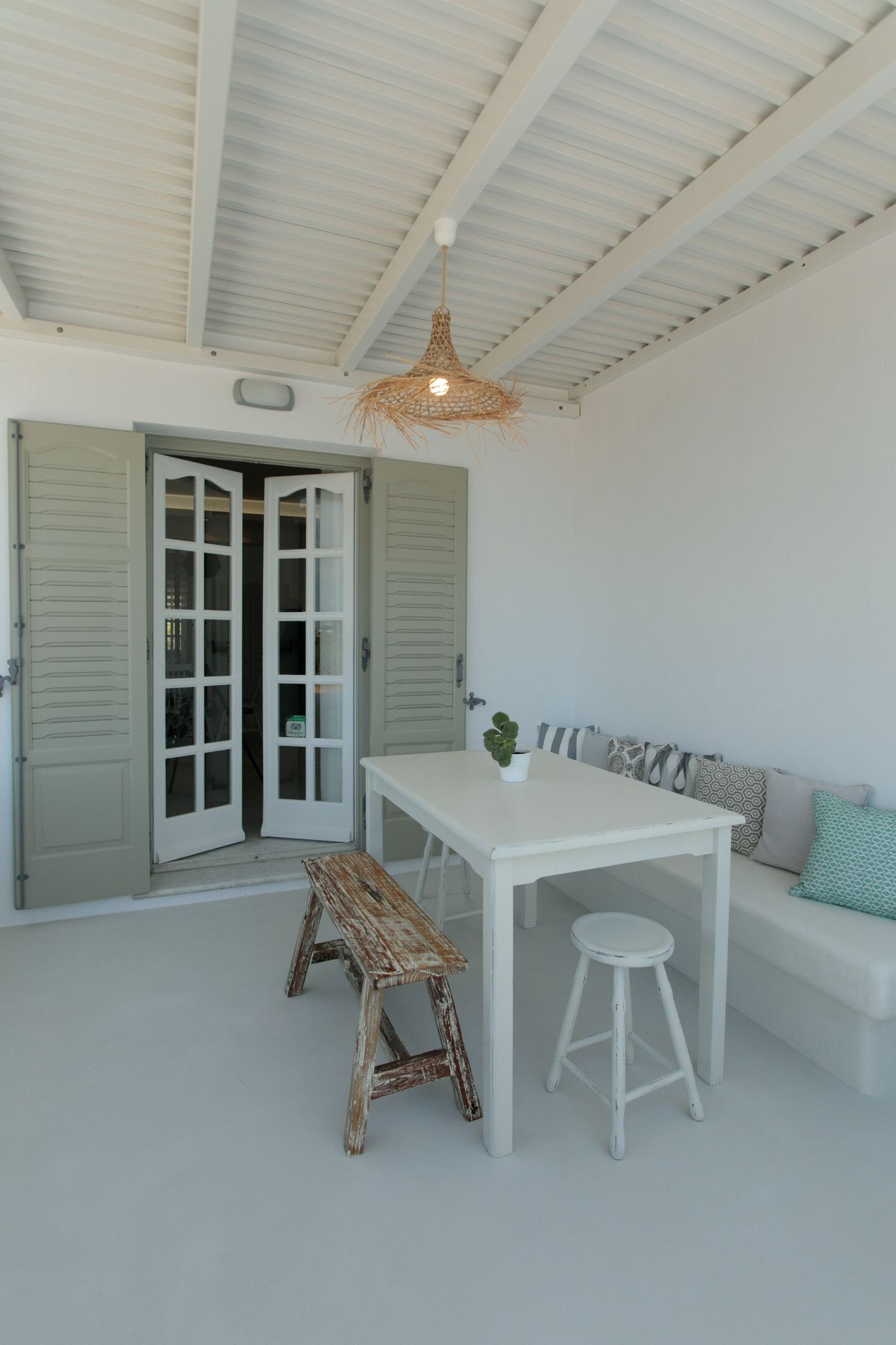 Property Image 2 - Aeolos Elegant Sea View Villa with Outdoor Jacuzzi