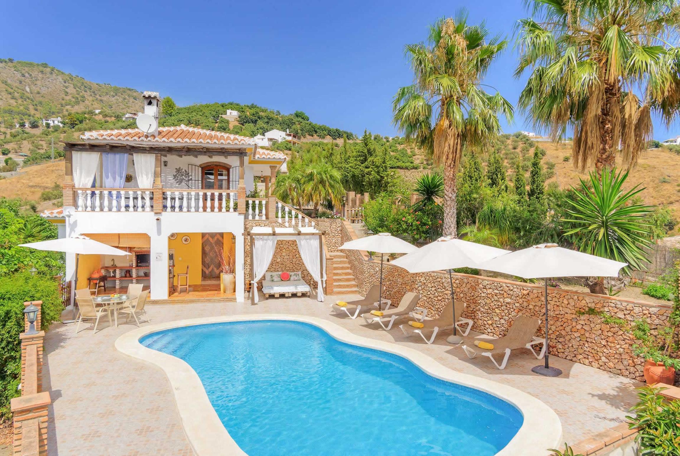 Property Image 1 - Superb Rustic Villa with Enchanting Pool Terrace