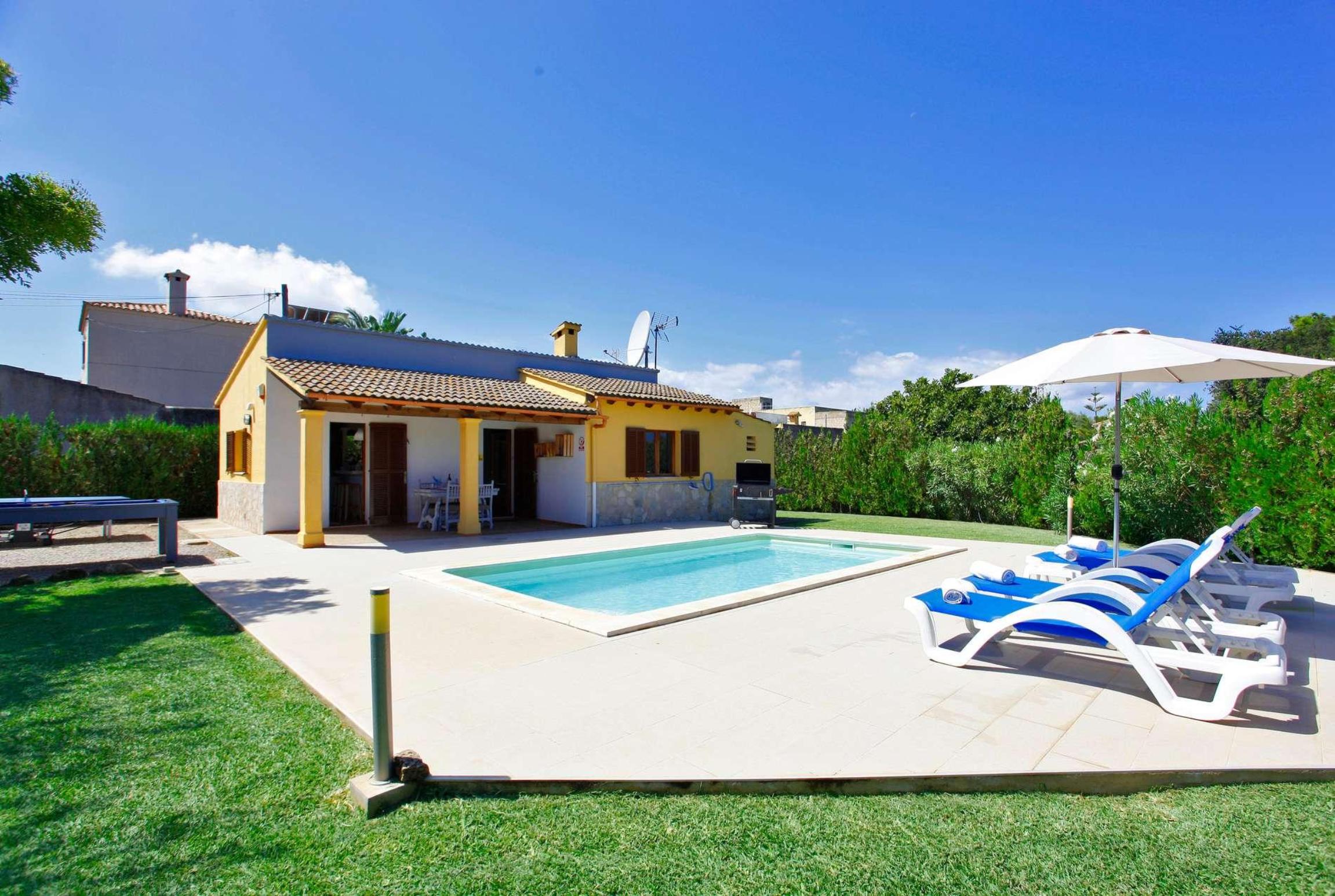 Property Image 1 - Bungalow style villa with private pool.